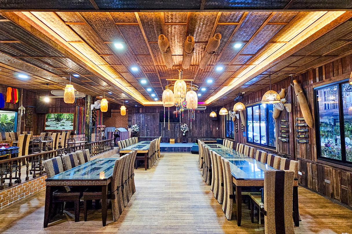 ครัวมายโฮม, กระทะ Kitchen, มอร์นิ่งอุบลฯ, ลาบคุณแหม๋ว, อินโดจีน, ชมจันทร์, ข้าวต้มสันติ โภชนา, หงษ์ฟ้าภัตตาคาร