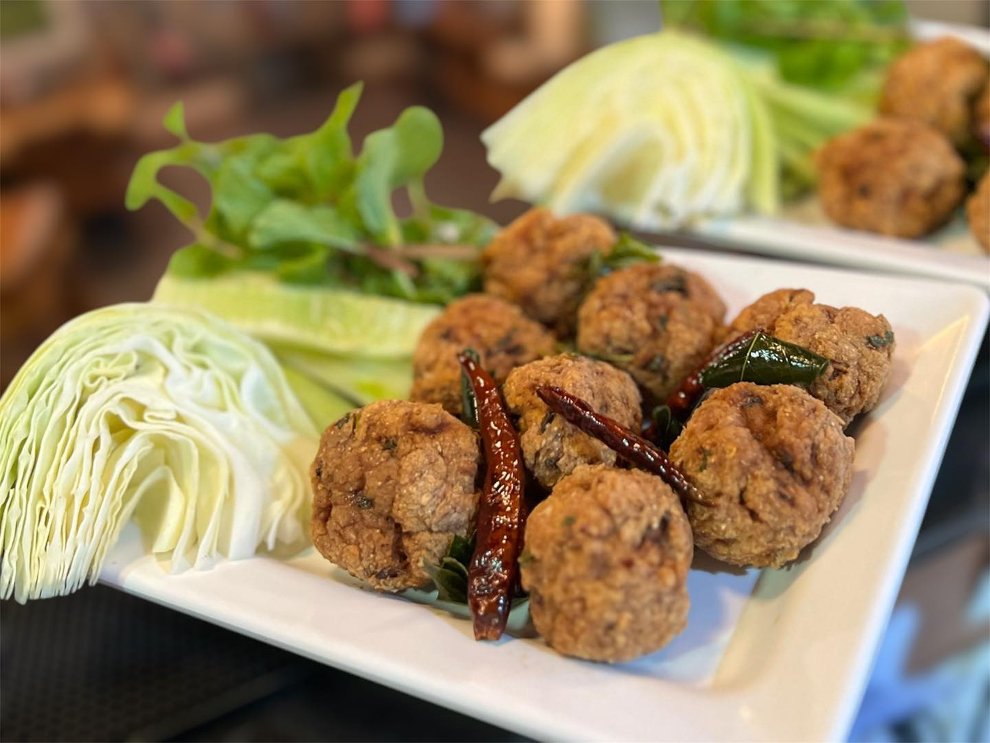 ครัวมายโฮม, กระทะ Kitchen, มอร์นิ่งอุบลฯ, ลาบคุณแหม๋ว, อินโดจีน, ชมจันทร์, ข้าวต้มสันติ โภชนา, หงษ์ฟ้าภัตตาคาร