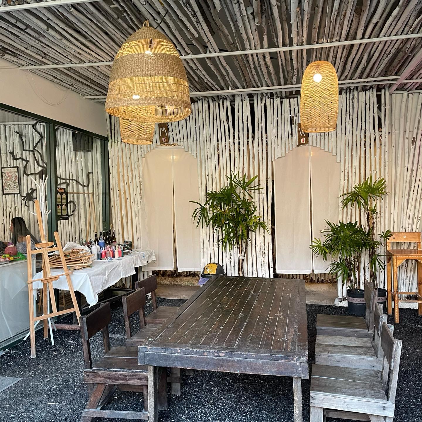 Phosai Coops &amp; Farm, KEEP X MUNIMAL, loll.a, Santisuk, LANG BAAN, Sunrise To Midnight, Wab Cafe, Lovio, Kanuengnij Cafe, LightRoaster