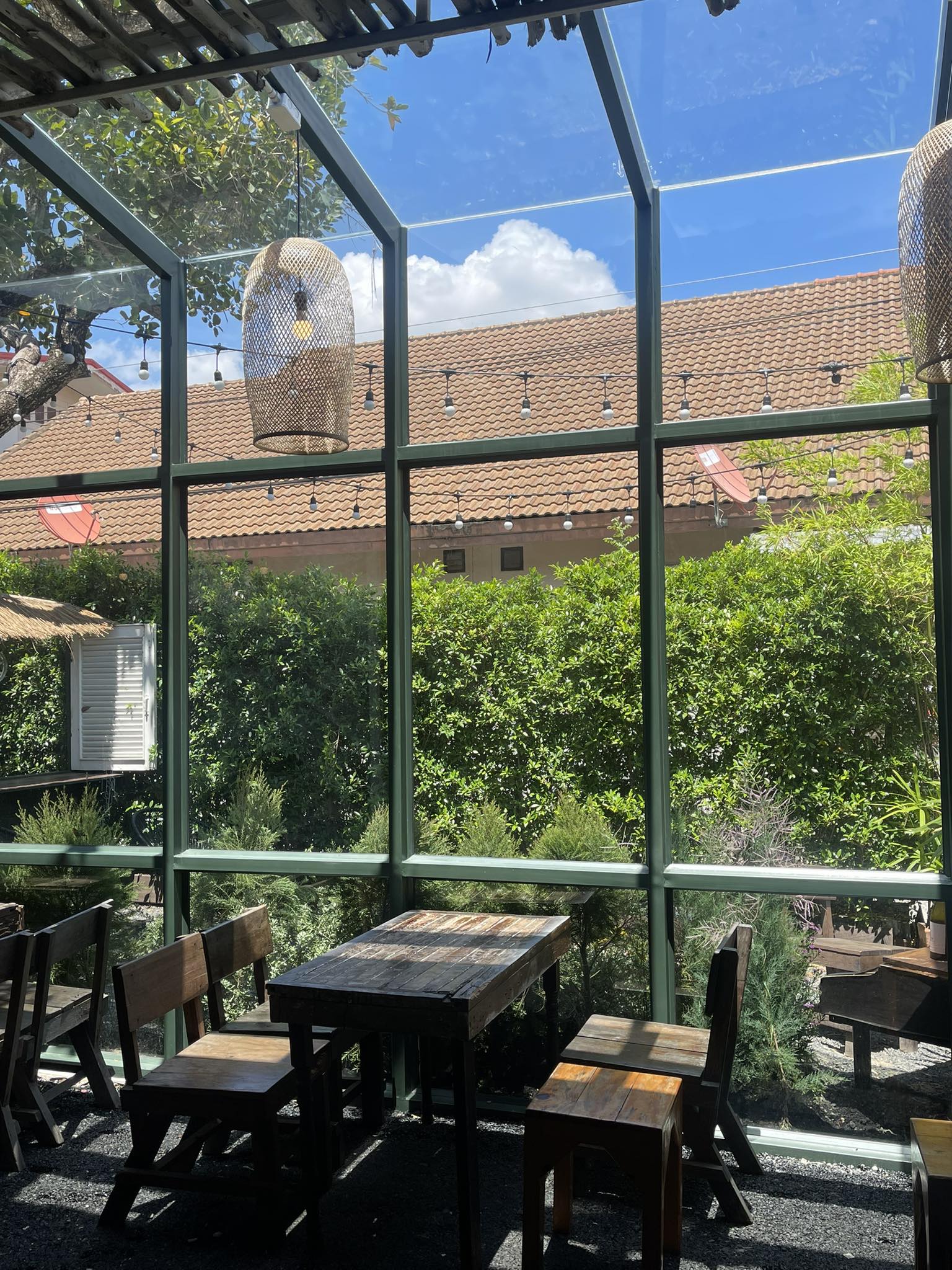 Phosai Coops &amp; Farm, KEEP X MUNIMAL, loll.a, Santisuk, LANG BAAN, Sunrise To Midnight, Wab Cafe, Lovio, Kanuengnij Cafe, LightRoaster