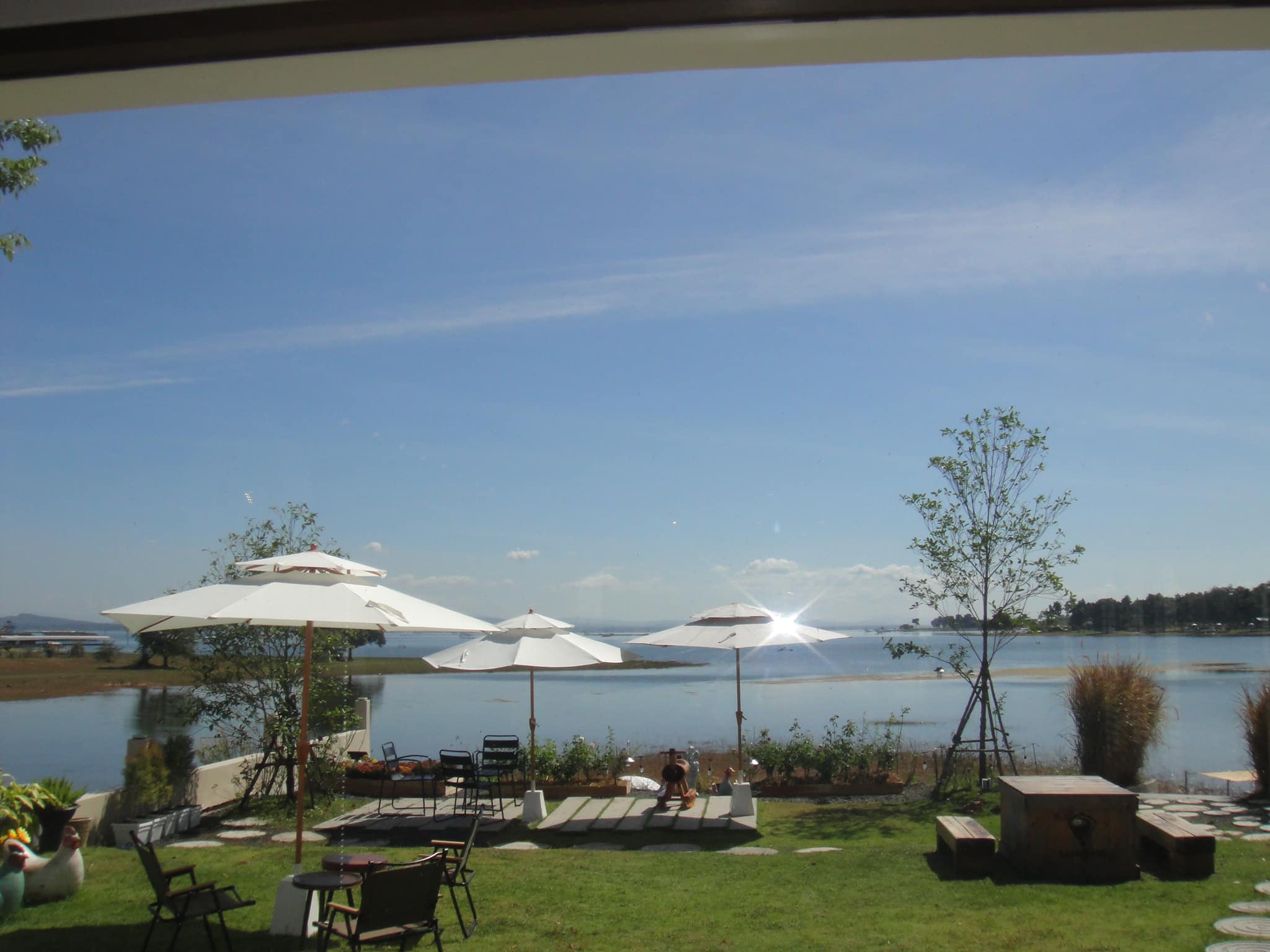 Phosai Coops &amp; Farm, KEEP X MUNIMAL, loll.a, Santisuk, LANG BAAN, Sunrise To Midnight, Wab Cafe, Lovio, Kanuengnij Cafe, LightRoaster