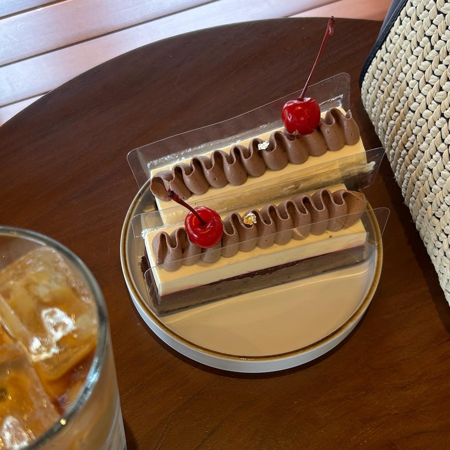 Phosai Coops &amp; Farm, KEEP X MUNIMAL, loll.a, Santisuk, LANG BAAN, Sunrise To Midnight, Wab Cafe, Lovio, Kanuengnij Cafe, LightRoaster