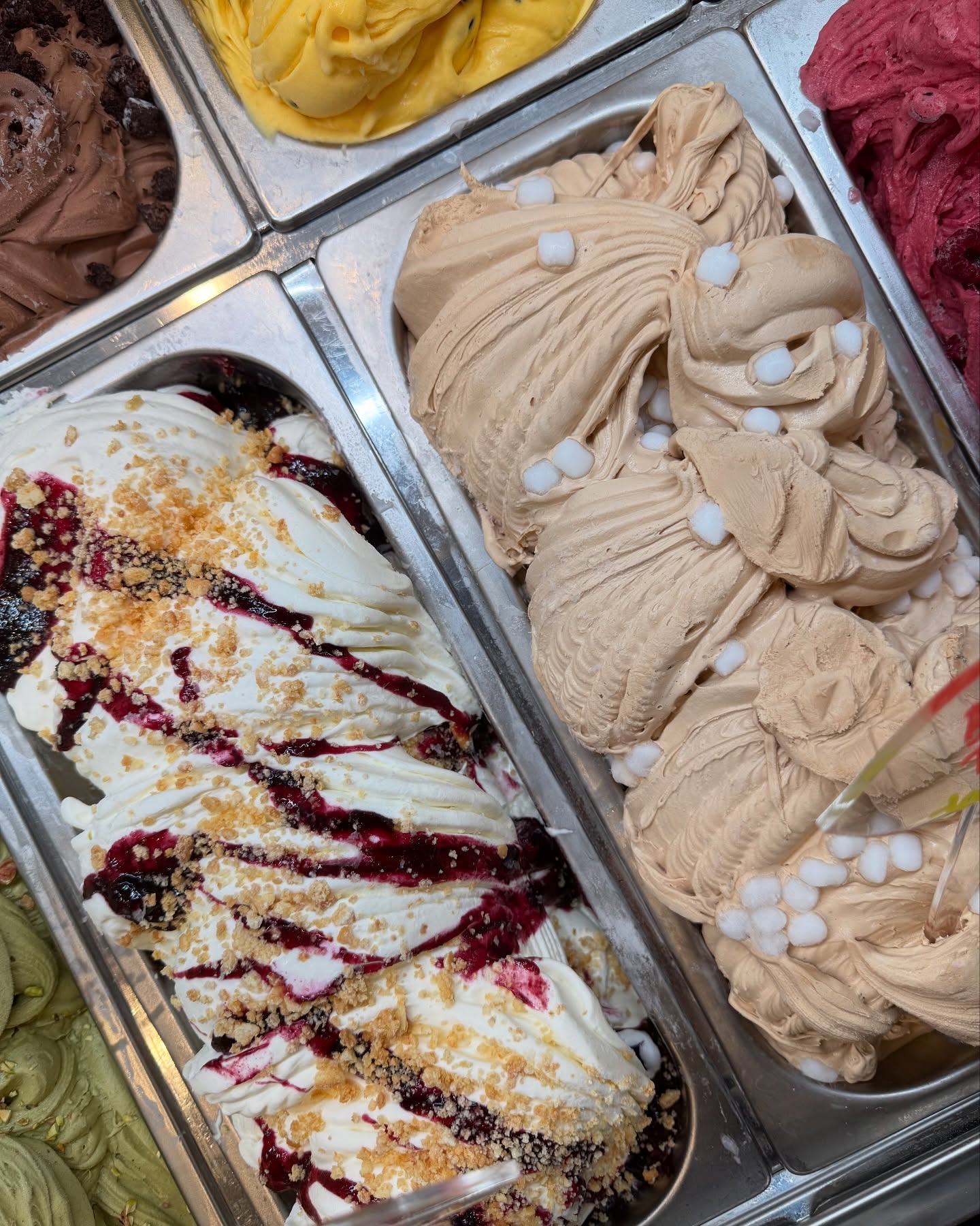 Dragon Buffet, เนื้อแคมป์ไฟ, โจ๊ก เต็มทอง ปรีดี2, NaiEm, Bi'halalika Roti & Bistro, ข้าวต้มกระดูกหมู ถ.สุขุมวิท71ปรีดี16