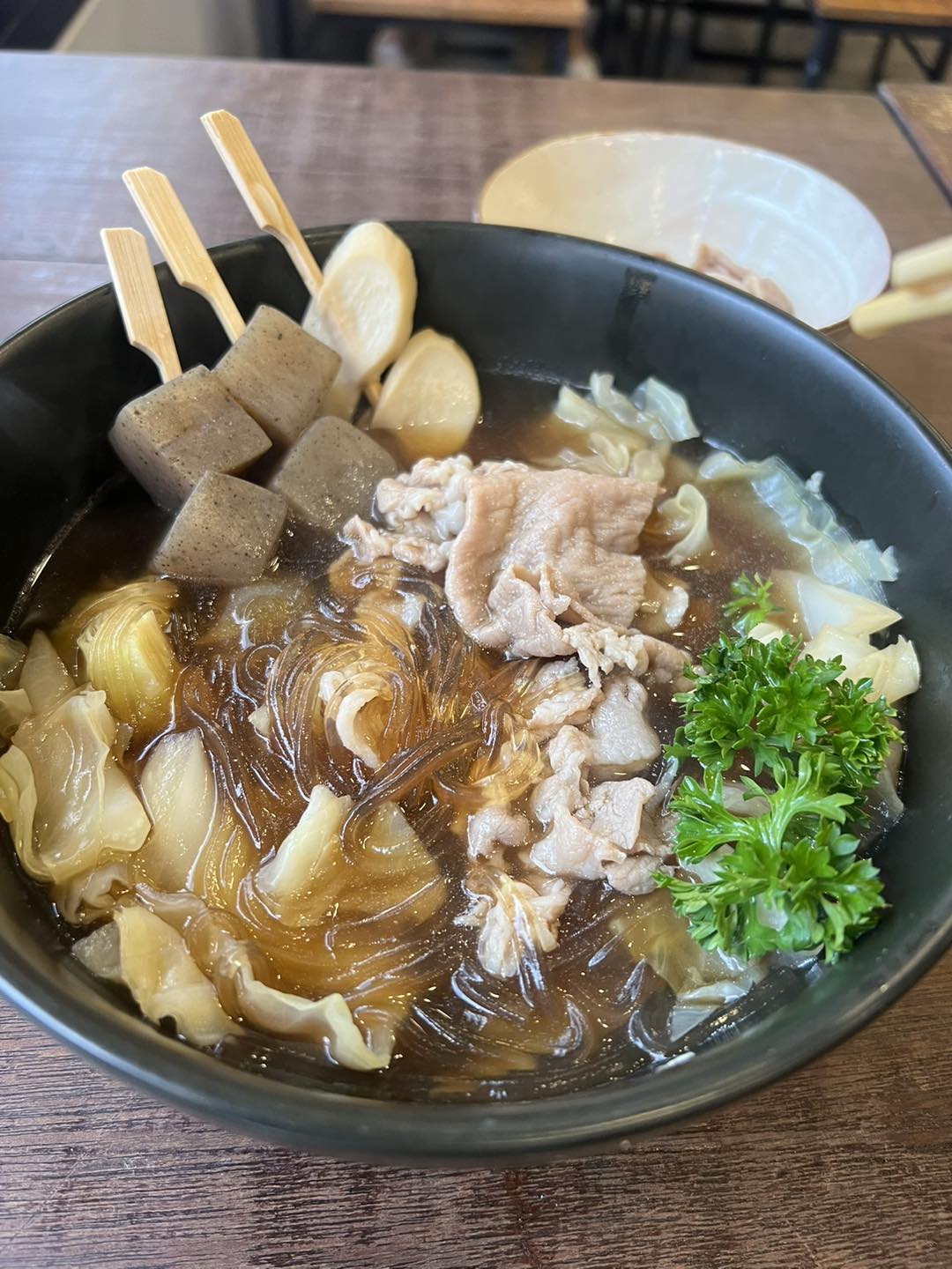 บัน'S TOWN, สากลนคร, CHEER BAN, เก๋าใหญ่ซีฟู้ด, ข้าวบ้านแม่