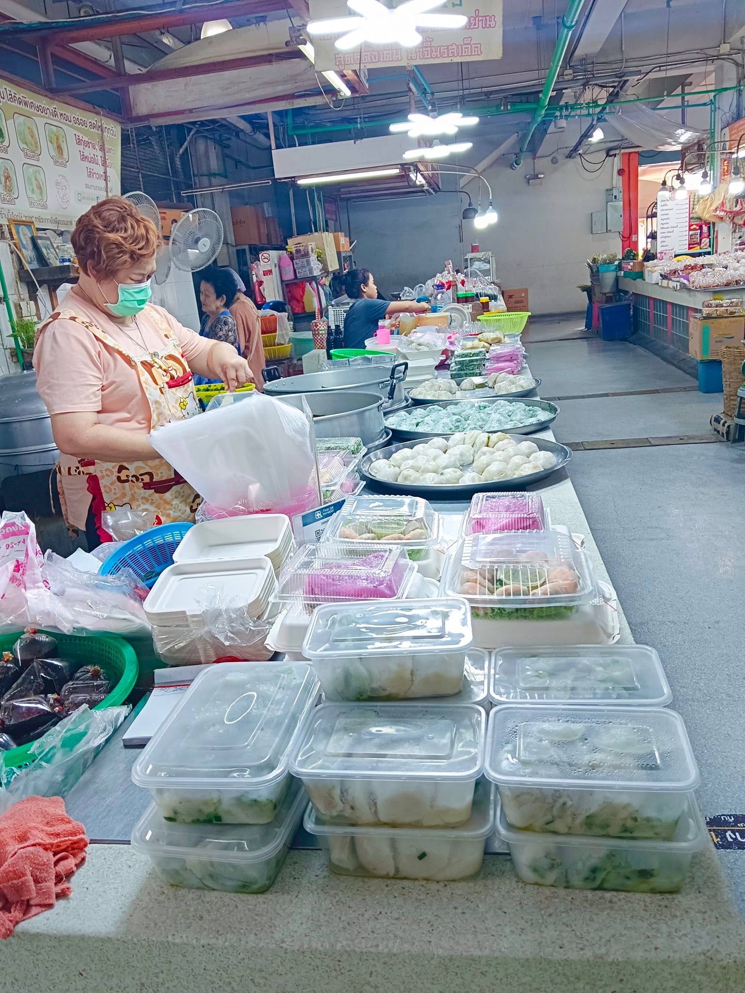 ลือชา, ก๋วยเตี๋ยวเป็ดรสเด็ด ตลาดสามย่านเก่า, Today Steak, Curryboy, Panda King, เจ๊โอว