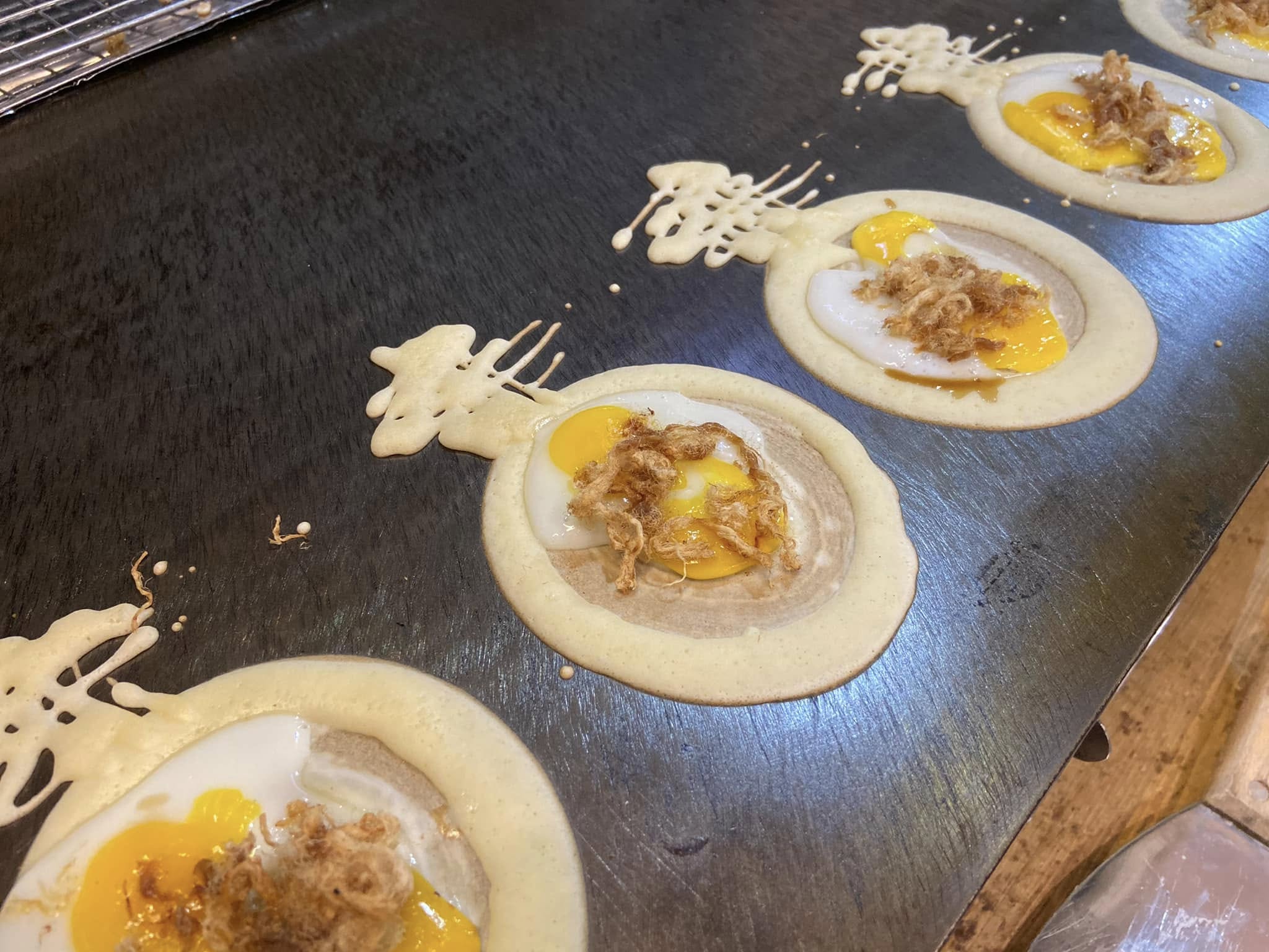 สนหอม, Rolling Spoon, โต โตเกียว, Tokyo Land, โตเกียว เซนต์หลุยส์ 3