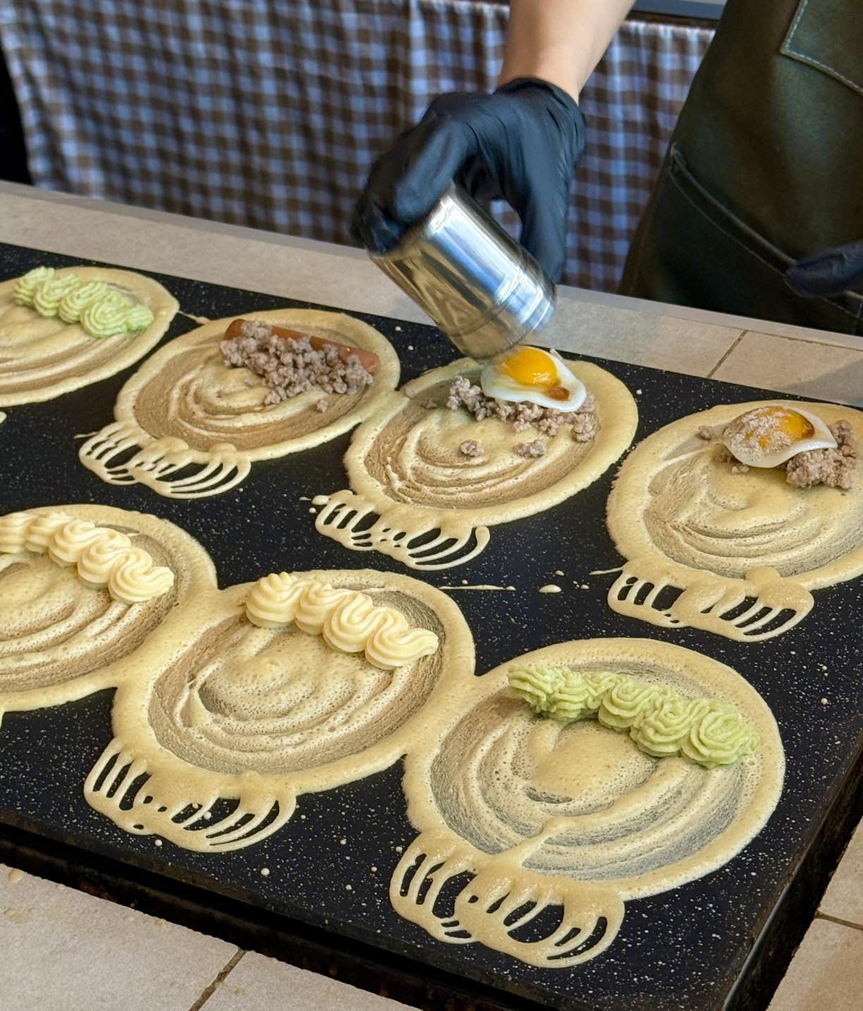 สนหอม, Rolling Spoon, โต โตเกียว, Tokyo Land, โตเกียว เซนต์หลุยส์ 3