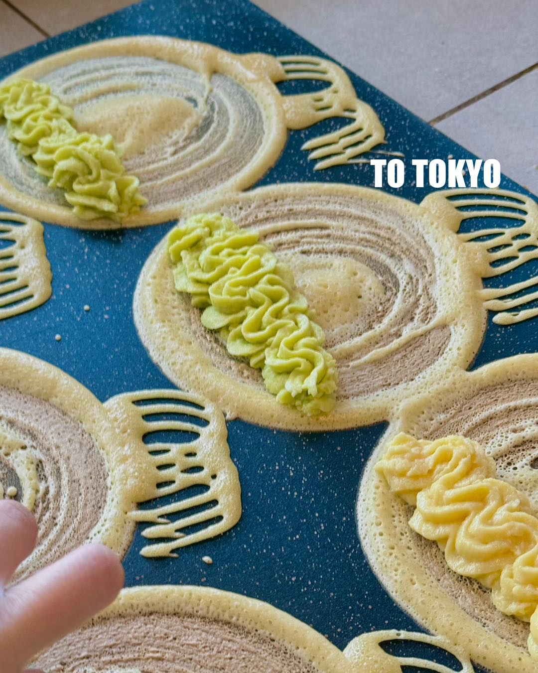 สนหอม, Rolling Spoon, โต โตเกียว, Tokyo Land, โตเกียว เซนต์หลุยส์ 3