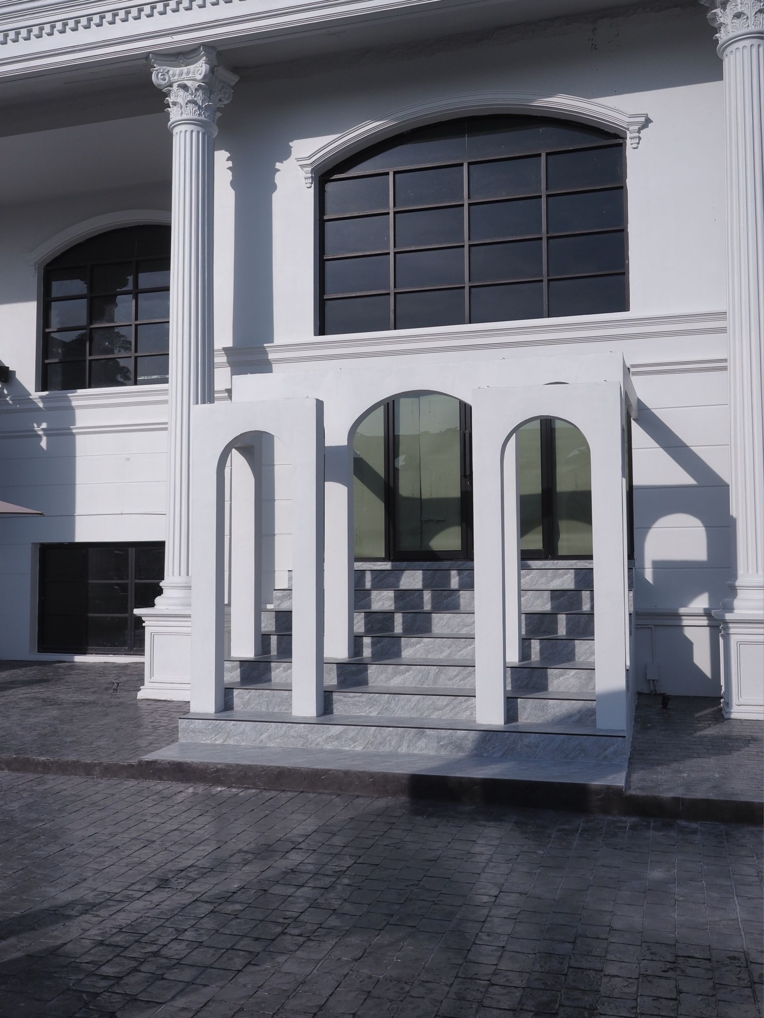 Cafeccini, Bootcamp Cafe, SUNKISS.bangkok, Nine Cafe, บ้านและเกสร, Dog Country Cafe, Kaffeehaus, คาเฟ่ บ้านหมี, หวานกรอบ Farm &amp; Cafe, Mamaison cafe, แสงตะวันฟาร์ม เมล่อนสาย4