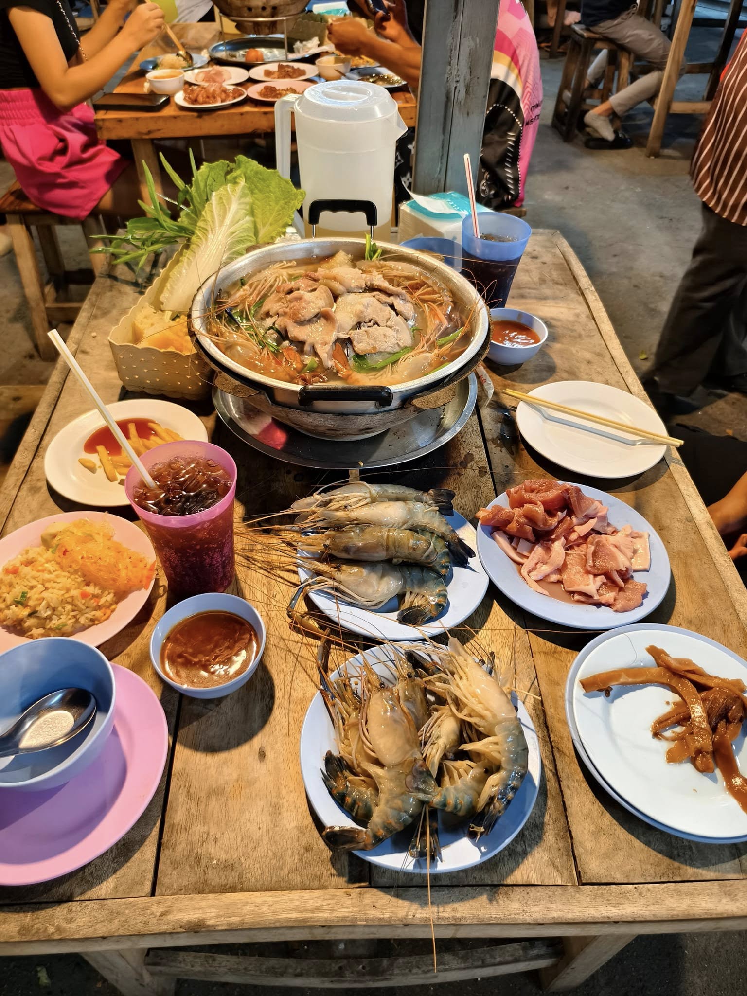 เป๋าตุงกุ้งย่าง, ติดมันส์ ศรีนครินทร์, อาป๋ากุ้งย่าง, สาขาสายไหม, ธนวัฒน์ ท.ฟู๊ด, BestBeef, นวลจันทร์ หมูกระทะ