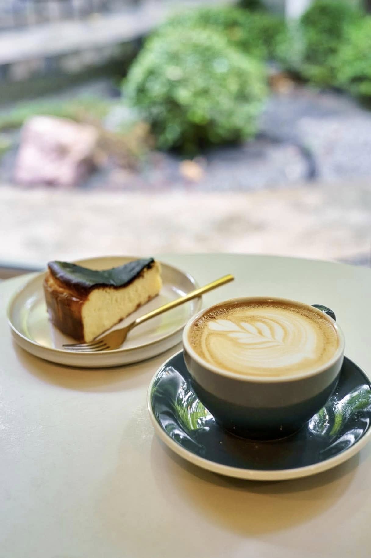 34EIGHT Coffee &amp; Community, Frank Cake Bar, Yellow Lane, Cafe Vondervic