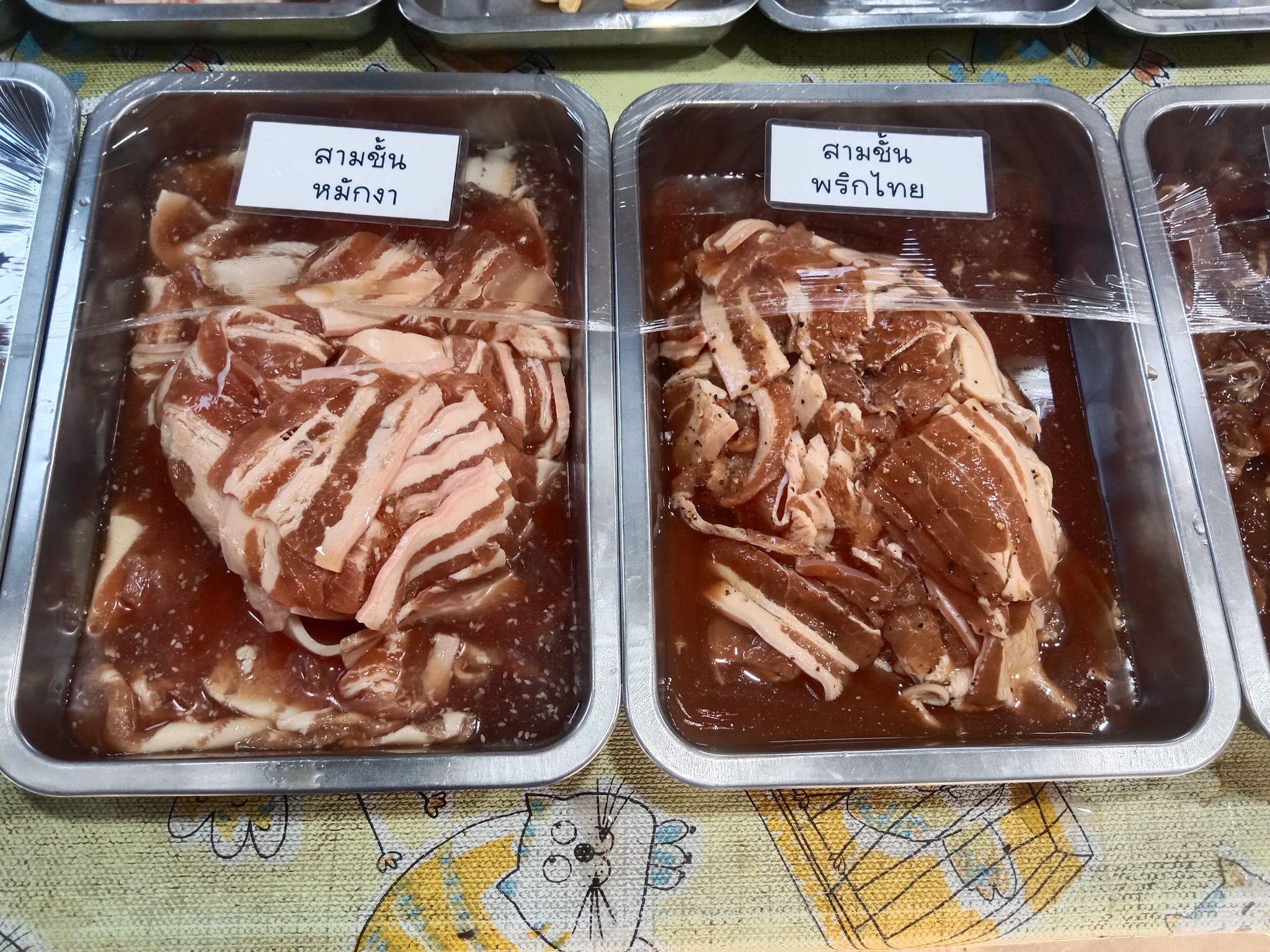 คุณภัฐหมูกะทะ, รักเขาหลงเขา หมูกระทะ, จ่า หมูกระทะ สาขา ซอยอุดมเดช, สานฝัน หมูกระทะ, อร่อยเต็ม 10 หมูกระทะ ชาบู, บังโก๊ะหมูกระทะชั่งโล, แก้มตุ่ย8 หมูกระทะ, หจก.หมูกระทะ, AK หมูกระทะชั่งกิโล สุขสวัสดิ์26