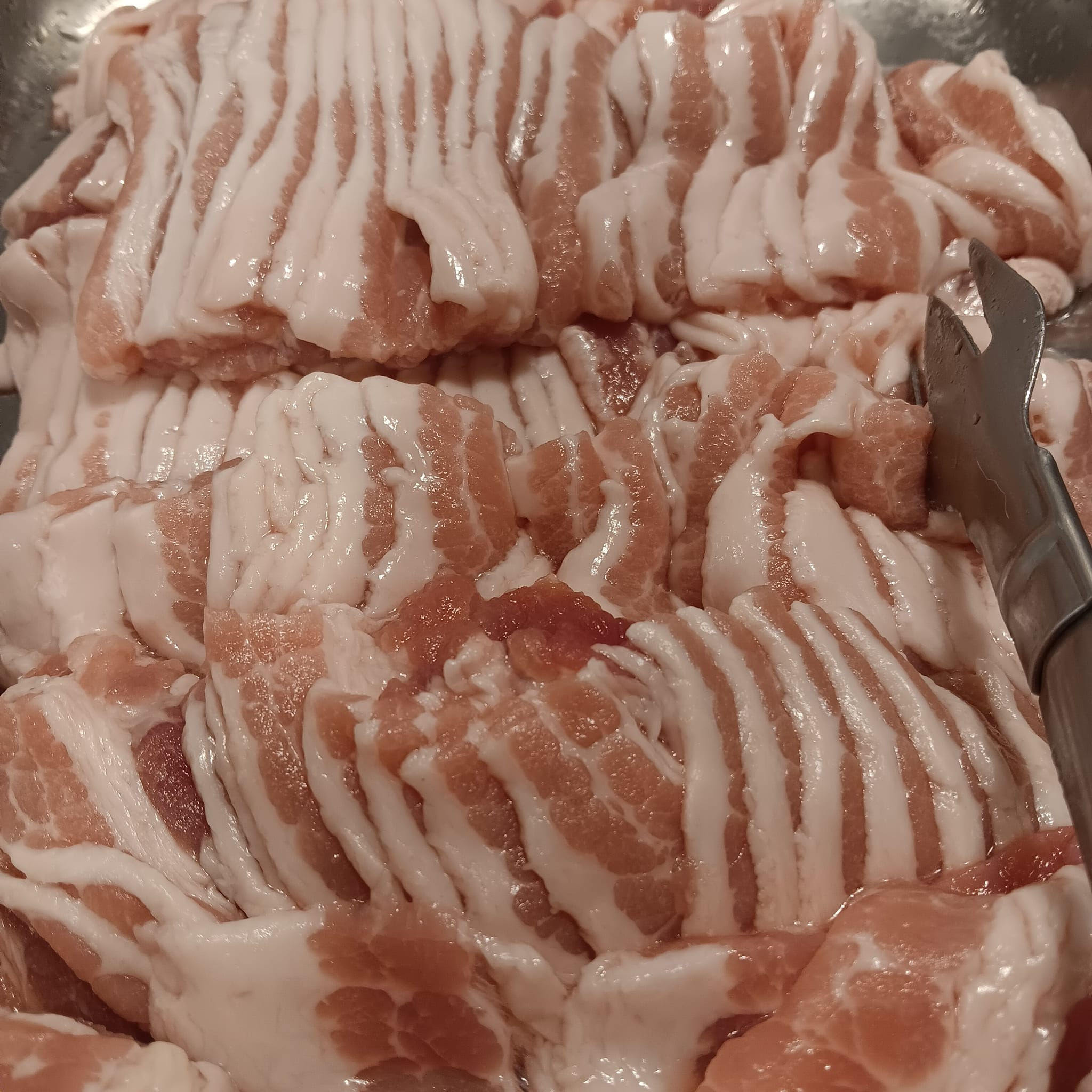 คุณภัฐหมูกะทะ, รักเขาหลงเขา หมูกระทะ, จ่า หมูกระทะ สาขา ซอยอุดมเดช, สานฝัน หมูกระทะ, อร่อยเต็ม 10 หมูกระทะ ชาบู, บังโก๊ะหมูกระทะชั่งโล, แก้มตุ่ย8 หมูกระทะ, หจก.หมูกระทะ, AK หมูกระทะชั่งกิโล สุขสวัสดิ์26