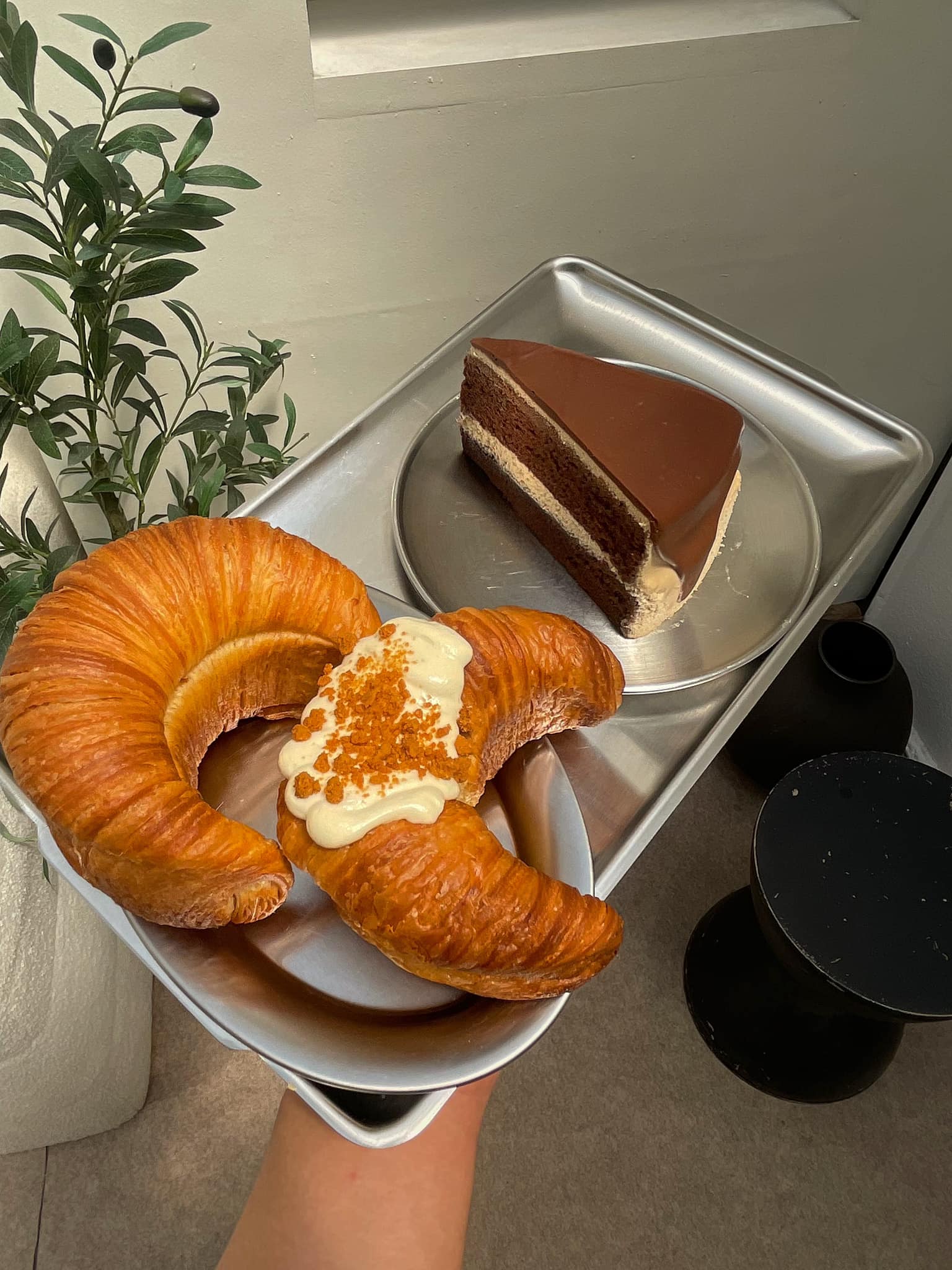 Autumn haus, YOJU Cafe, Lemon Me Farm, STARTCafé, Lot no.8 cafe, 23 cafe and bistro, STAY WITH TREE cafe, April Flavors cafe, Destiny cafe', บ้านปายนา, DUBUA CAFE, House of Chandra - เสน่ห์จันทน์ , 11 Elephant Dessert Cafe, Hangar Cafe', Merce Cafe & Restaurant, Ton Khao Terrace, O2 Kaffee & Bistro, Pomelo Cafe, Little tree, Chinu Coffee