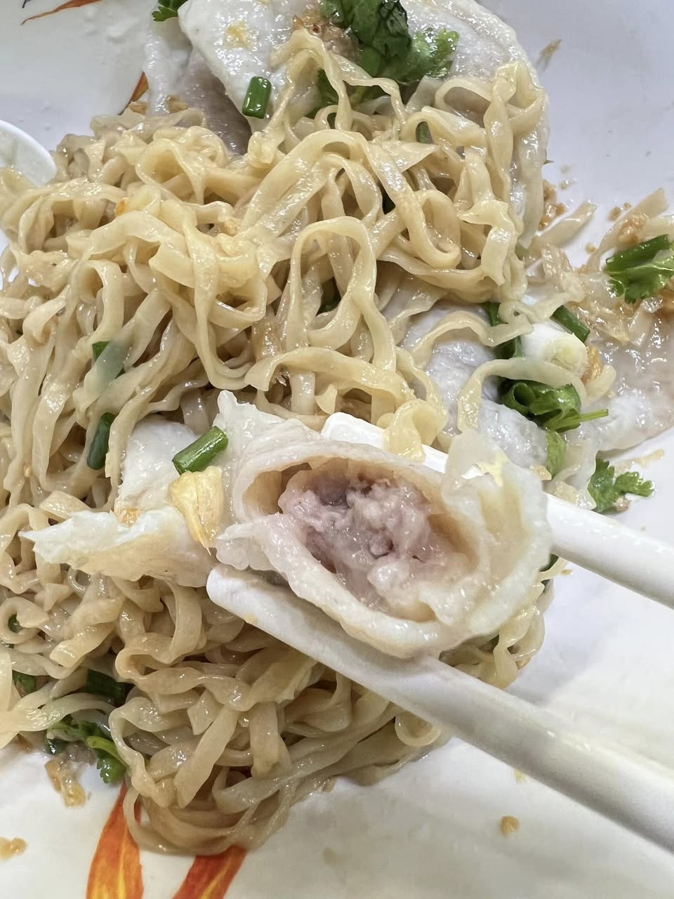 ขนมกุยช่าย หมู่บ้านเศรษฐกิจ, เล่าซา (ลิ้มเล่าซา) เซ็นต์หลุยส์, หม่าล่าชาวเขา Malashaokao, 1:2 Coffee Company, หิว หิว Hiew Hiew, หมูทอดเซ็นต์หลุยส์, กิตติก๋วยเตี๋ยวเป็ด