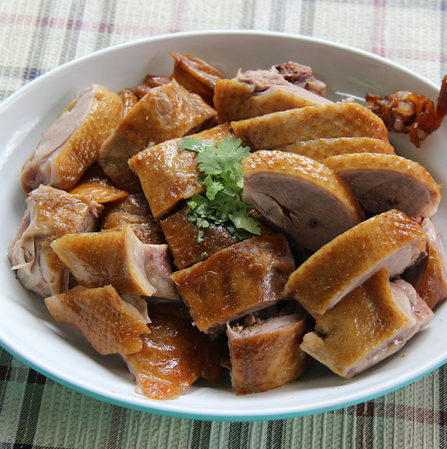 ร้านก๋วยเตี๋ยวยายปุก วัดธรรมนิมิต จ.สมุทรสงคราม, เตี๋ยว ตก กะลา, ก๋องเมงจั้น บะหมี่เกี๊ยว, ร้านอาหาร เกาเหลากรุงไทย, ก๋วยเตี๋ยวหมูมะนาว แม่บุญมี, ก๋วยเตี๋ยวเรือแคปลั่น หมูน้ำตก-น้ำแดง, แซ่บเตี๋ยวห้อยขา บ้าน ณ ตุ๊กจ้า, ก๋วยเตี๋ยวเนื้อ-หมูน้ำแดง ลุงพร เจ้าเก่าคลองตะโก, ก๋วยเตี๋ยวหมูย่างกะทิสด อัมพวา, ก๋วยเตี๋ยวปลาคลองโคน, เจ๊เล็กก๋วยเตี๋ยวเป็ด วัดแก้วฟ้า, ร้านลูกชิ้นวีระ แม่กลอง, ร้านชุ้นพานิช เจ้อั้ง, บ้านเตี๋ยวทรงไทย