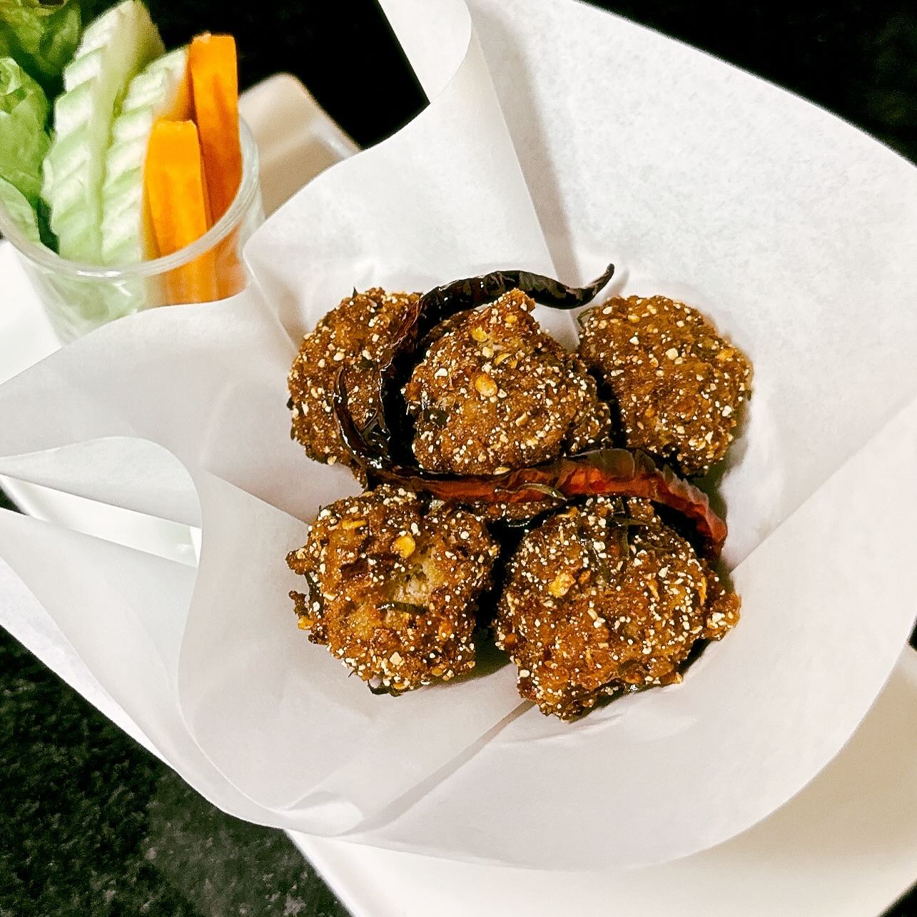 Level 50 by SEE FAH, Sanay Rooftop Bar, Cosmo Bar Bkk, Flashback Rooftop Bar, Dumbo BKK, Wallflowers Cafe, LeeLa Bar, 342 Bar, Peak-A-Boo Bar, SwingBar