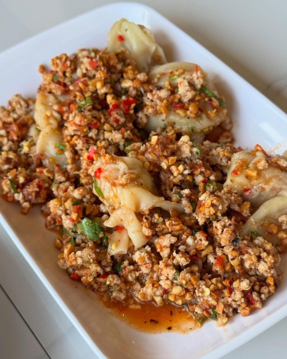 ร้านก๋วยเตี๋ยวยายปุก วัดธรรมนิมิต จ.สมุทรสงคราม, เตี๋ยว ตก กะลา, ก๋องเมงจั้น บะหมี่เกี๊ยว, ร้านอาหาร เกาเหลากรุงไทย, ก๋วยเตี๋ยวหมูมะนาว แม่บุญมี, ก๋วยเตี๋ยวเรือแคปลั่น หมูน้ำตก-น้ำแดง, แซ่บเตี๋ยวห้อยขา บ้าน ณ ตุ๊กจ้า, ก๋วยเตี๋ยวเนื้อ-หมูน้ำแดง ลุงพร เจ้าเก่าคลองตะโก, ก๋วยเตี๋ยวหมูย่างกะทิสด อัมพวา, ก๋วยเตี๋ยวปลาคลองโคน, เจ๊เล็กก๋วยเตี๋ยวเป็ด วัดแก้วฟ้า, ร้านลูกชิ้นวีระ แม่กลอง, ร้านชุ้นพานิช เจ้อั้ง, บ้านเตี๋ยวทรงไทย