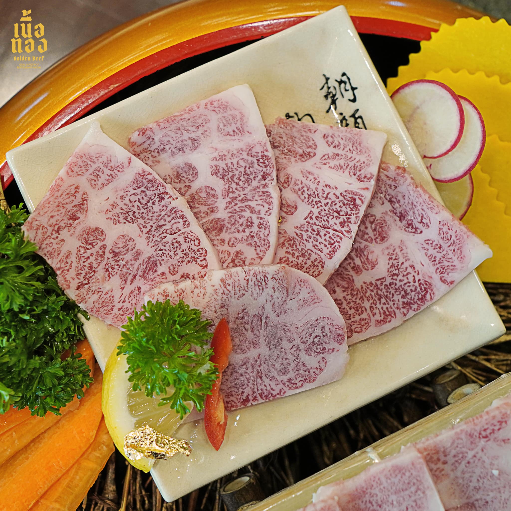 สะหวา, กลมกล่อม, ดอนญ่า, ต้นทาง, ครัวมะเรือง, ร้านข้าวต้ม 2500, เนินขุมทองการ์เด้นท์, นานหยวนบะหมี่เกี๊ยวกุ้ง, สาขากองบิน 56, ไก่ทอดเดชา, สาขาสนามบินหาดใหญ่, สบันงา, เหม่ยเหว่ย สาขาถนนสนามบิน, ร้านข้าวต้มมัดเนินขุมทอง คาเฟ่อาหารใต้