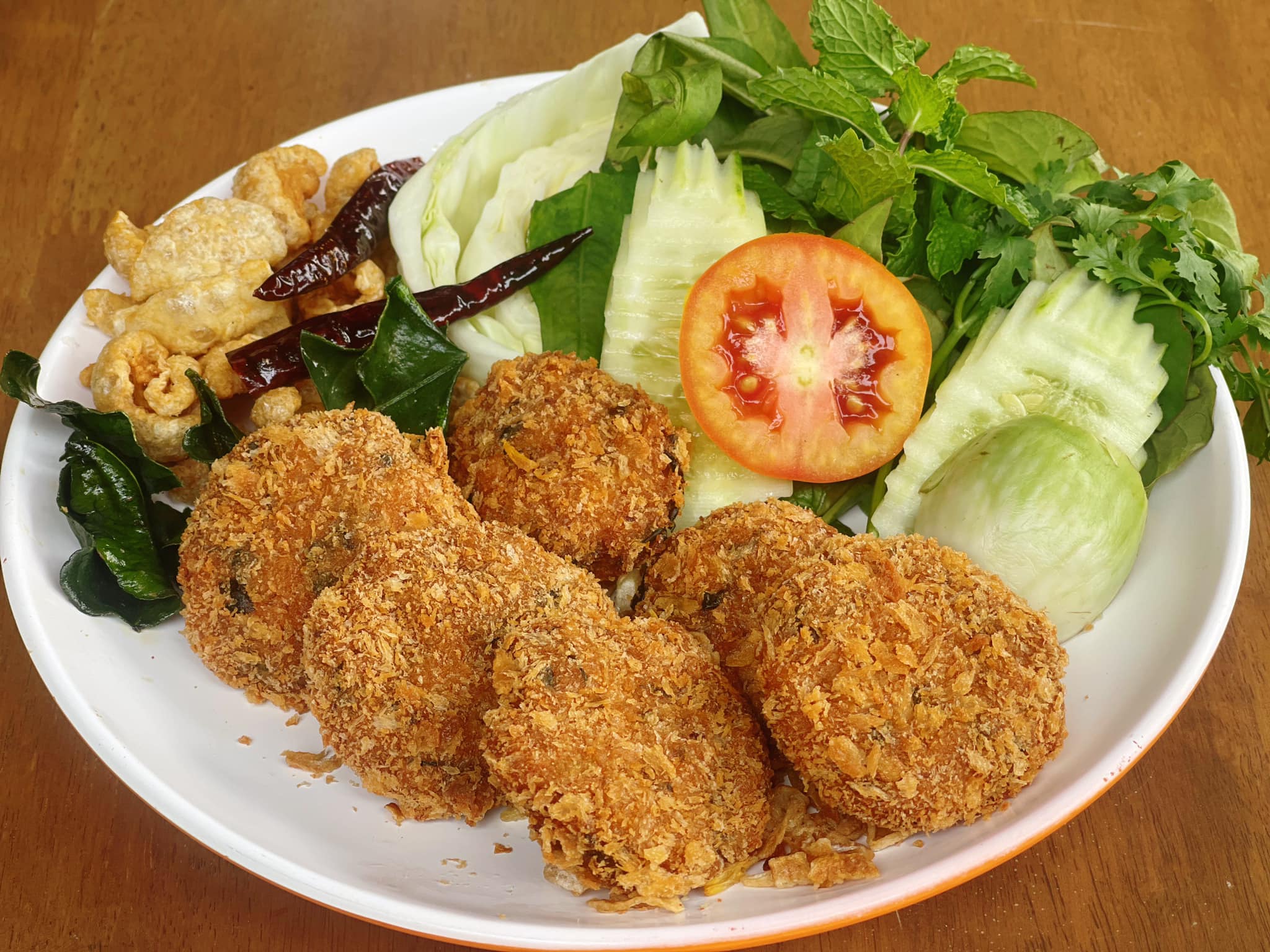 อะนะตะการ์เดนชิล, ดาวคะนองลำพูน, เฮียจั๊ว เกาเหลาเลือดหมู, ข้าวซอยบ้านยอง, ขนมเส้นหม้อดิน, Lap-Lungnil Fanpage-ร้านลาบลุงนิล ลำพูน, ร้านอาหาร ม่วนใจ๋ปลาจุ่ม ลำพูน, ก๋วยเตี๋ยวหมูตุ๋นลำไย, ก๋วยเตี๋ยวคุณแดง, เตี๋ยวสุขใจ “อัพเกรด”, My Vietnam Lamphun - มายเวียดนามลำพูน, NA TEA TIME, Chef's house