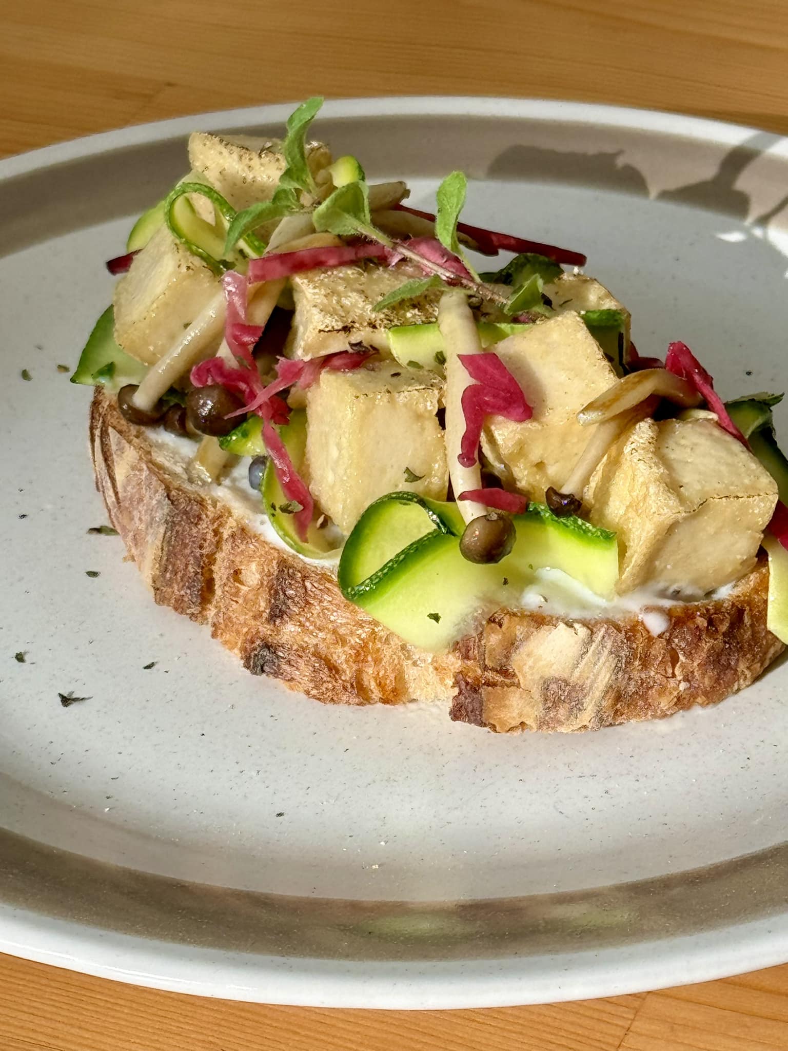 Morestto, KLĀY cafe, Hang &amp; Craft, Groon, CHEEVIT CHEEVA, GRAPH one nimman, เก้าคาเฟ่ นิมมาน