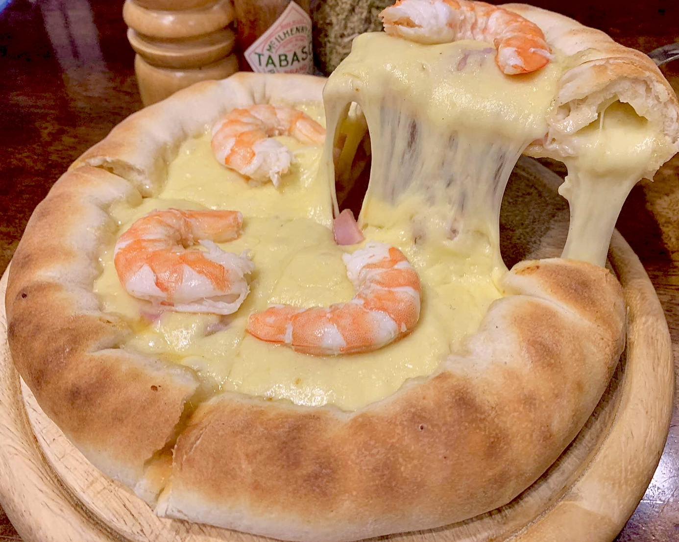 Moonshine Bar, พิซซ่าลันตา Pizza Lanta, Chart Bar, At-Mosphere Rooftop Cafe', Molly, Buddy Beer, Fu Bar, Prime Burger Khaosan, Ranee’s Restaurant, Hippie De Bar