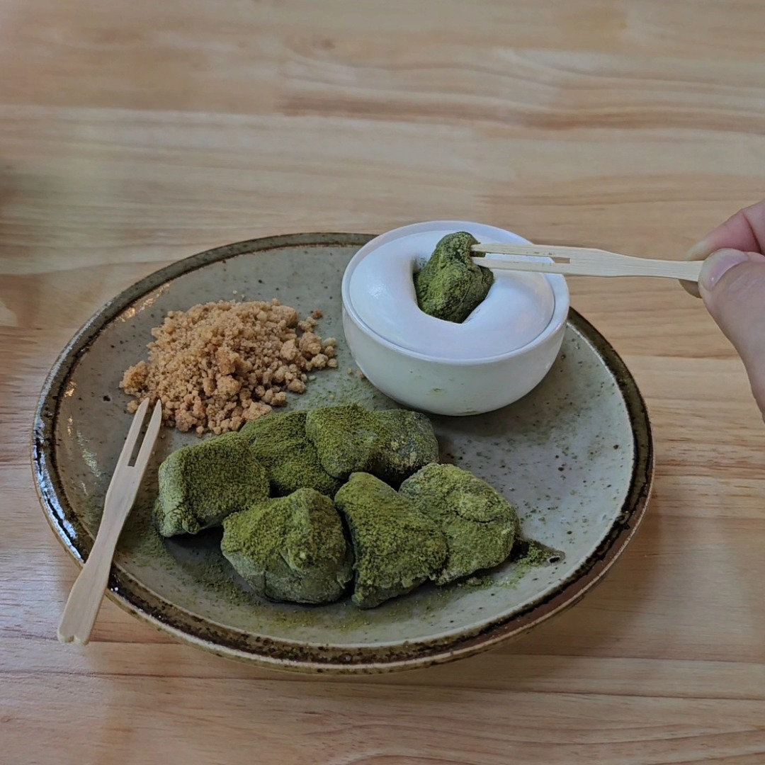 SOP Cafe, Three Mountain Café, ชื่นใจ๋, The Peace Coffee, โคโค่คอฟฟี่, Mali Cafe &amp; Cuisine, Tree Shade, Smallroom cafe passion, อาตี๋โกปี๊, Tara Coffee, In Cafe, Thanks, CORO FIELD, White Cacti