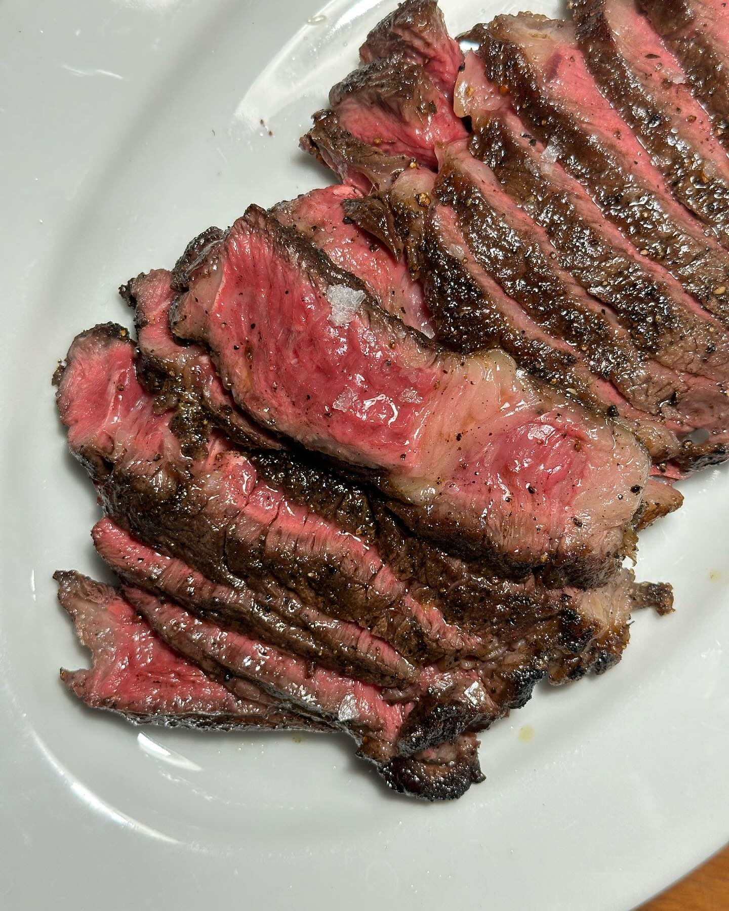 GREENSMOKED, ยำปูม้าเจ็ดยอด, สาขาเชียงใหม่, Izakaya Okada, ข้าวต้มย้ง, ข้าวต้มชาววัง, ขนมจีนสันป่าข่อย, ลาบบังเกอร์ by ช.ช้าง, ไก่ทอดเที่ยงคืน, สาขา 2.3 บ้านมอญ, หมี่กระดาษ ตลาดช้างเผือก, เต๋อตำยำระเบิด เชียงใหม่, มาม่าฟ้าธานี เชียงใหม่, ข้าวต้มแดง2 ข้างวัดแสนฝาง, อ๋องทิพย์รส