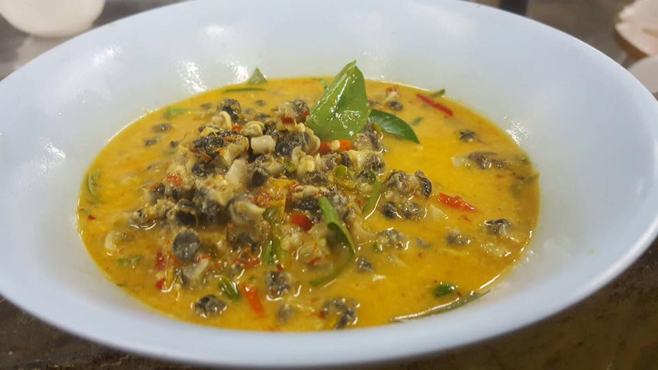 ครัวผักสด, Iconic Club Style, แก้วติ่มซำ, ตำ มึน มึน น., สวนอาหารริเวอร์ไซด์การเด้น, ยายปวด, ลุย, นิวแซ่บสุดซอย, ครัวตาอ้อซีฟู๊ด ชุมพร, ลุงเผล็นกุ้งหลวง, แม่ไม้ซีฟู้ด, ครัวสวนตาจี๊ด, ฟารีดาชาโรตี สาขาชุมพร, ก๋วยเตี๋ยวเนื้อนายดำ, ครัวทุ่งแพะ, บ้านพรรคพวก, ร้านอาหารตะเกียงไทยชุมพร, โกเหลียง, ครัวบ้านริมน้ำ ไร่ล่างซิตี้, พนังตักซีฟู๊ด คาเฟ่&amp;บาร์, ติ่มซำ หอเจี๊ยะ at ชุมพร, ครัวคุณจักษ์