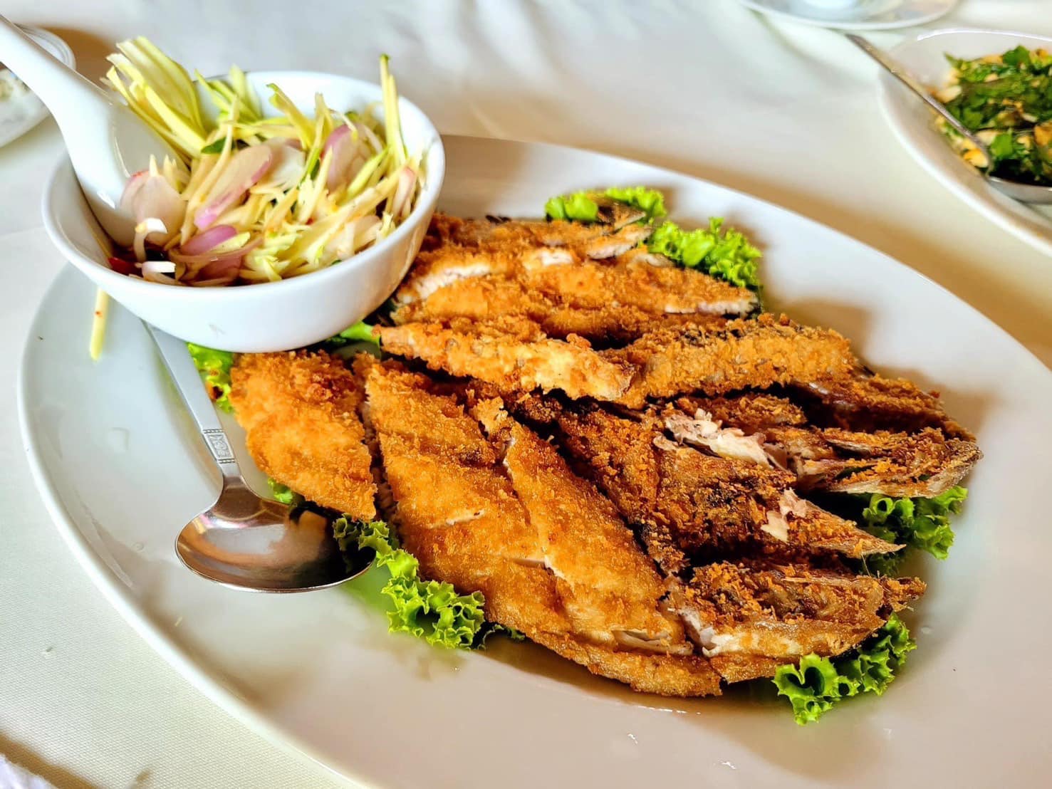 ครัวผักสด, Iconic Club Style, แก้วติ่มซำ, ตำ มึน มึน น., สวนอาหารริเวอร์ไซด์การเด้น, ยายปวด, ลุย, นิวแซ่บสุดซอย, ครัวตาอ้อซีฟู๊ด ชุมพร, ลุงเผล็นกุ้งหลวง, แม่ไม้ซีฟู้ด, ครัวสวนตาจี๊ด, ฟารีดาชาโรตี สาขาชุมพร, ก๋วยเตี๋ยวเนื้อนายดำ, ครัวทุ่งแพะ, บ้านพรรคพวก, ร้านอาหารตะเกียงไทยชุมพร, โกเหลียง, ครัวบ้านริมน้ำ ไร่ล่างซิตี้, พนังตักซีฟู๊ด คาเฟ่&amp;บาร์, ติ่มซำ หอเจี๊ยะ at ชุมพร, ครัวคุณจักษ์