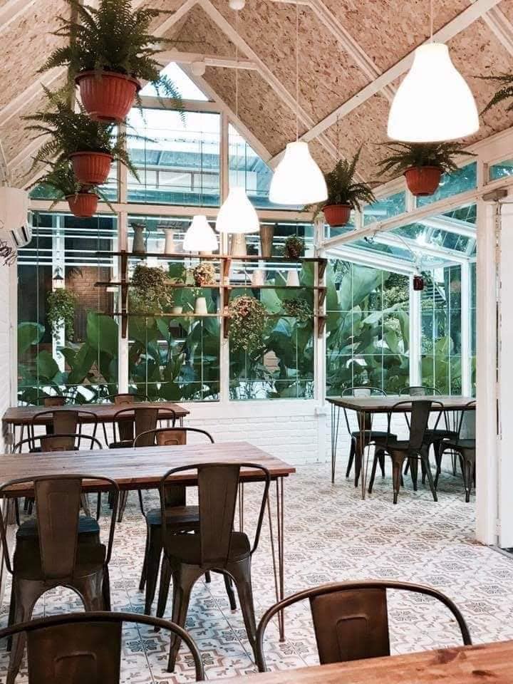 ชบาบาร์น ครัวอีสานวินเทจ อุดรธานี, Boombim Tree House บ้านเล็กในซอยลับ, BEYOND CAFE, ปังป๋านมสด สาขา2 วงเวียนกรมหลวง