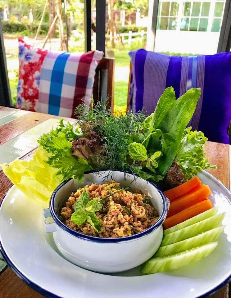 ชบาบาร์น ครัวอีสานวินเทจ อุดรธานี, Boombim Tree House บ้านเล็กในซอยลับ, BEYOND CAFE, ปังป๋านมสด สาขา2 วงเวียนกรมหลวง