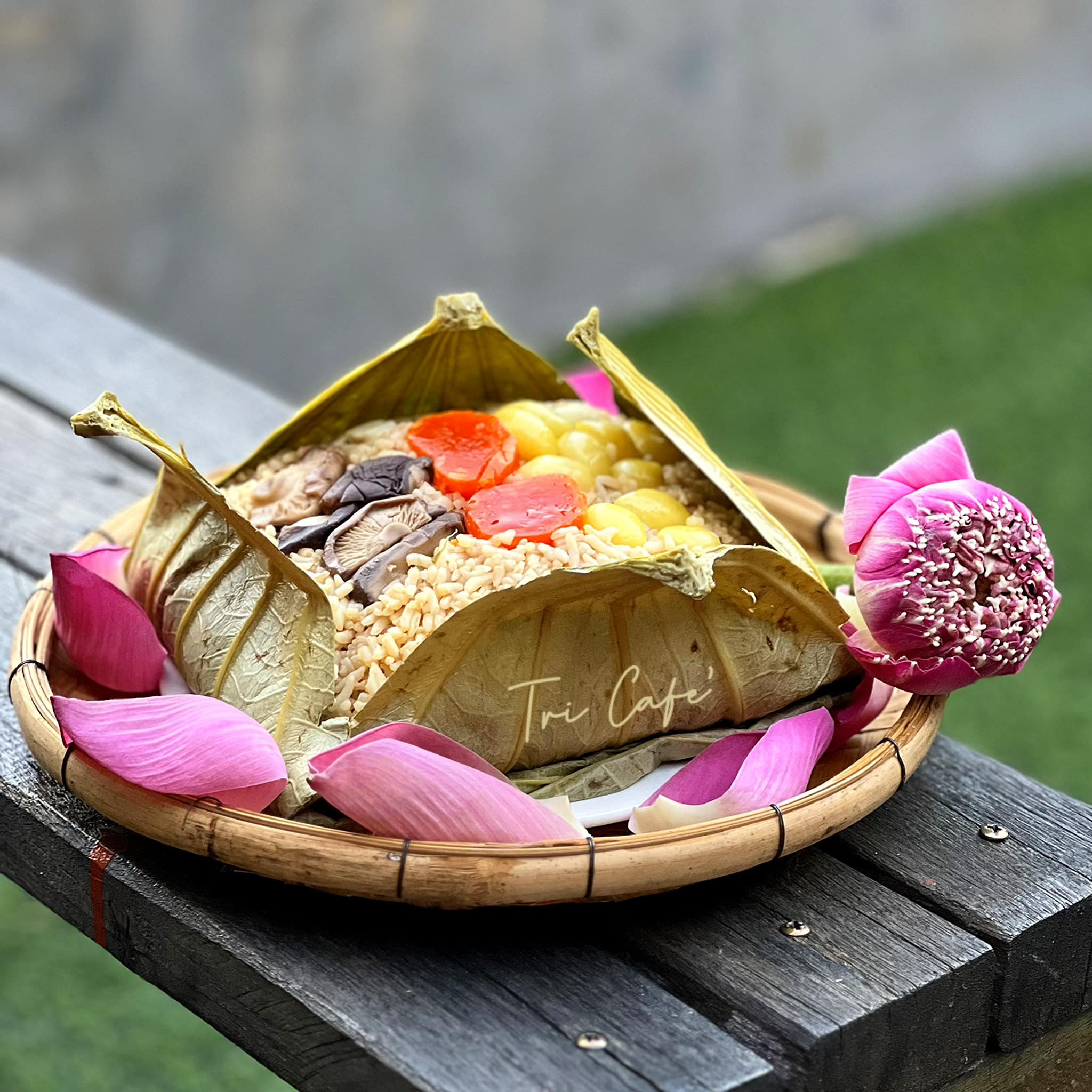 แคลิฟอร์เนียลาบก้อย &amp; เนื้อวัวสด, หลังวัง, เป็ดย่างคูเมือง, ร้านเป็ดย่างคูเมือง เปิดบริการตามปกติ ทุกวัน 08.00-18.00 น., สอบถามเพิ่มเติม โทร. 093-484-8687, จิ้งนำ ขาหมู, ไก่ย่างสีดา, มีไฮมีนา, ร้านอีสาน ประตูนำชัย, บุรีรัมย์เป็ดย่าง, ร้านอาหารตรี คาเฟ่ แอนด์ เรสเตอรองต์, สองพี่น้อง