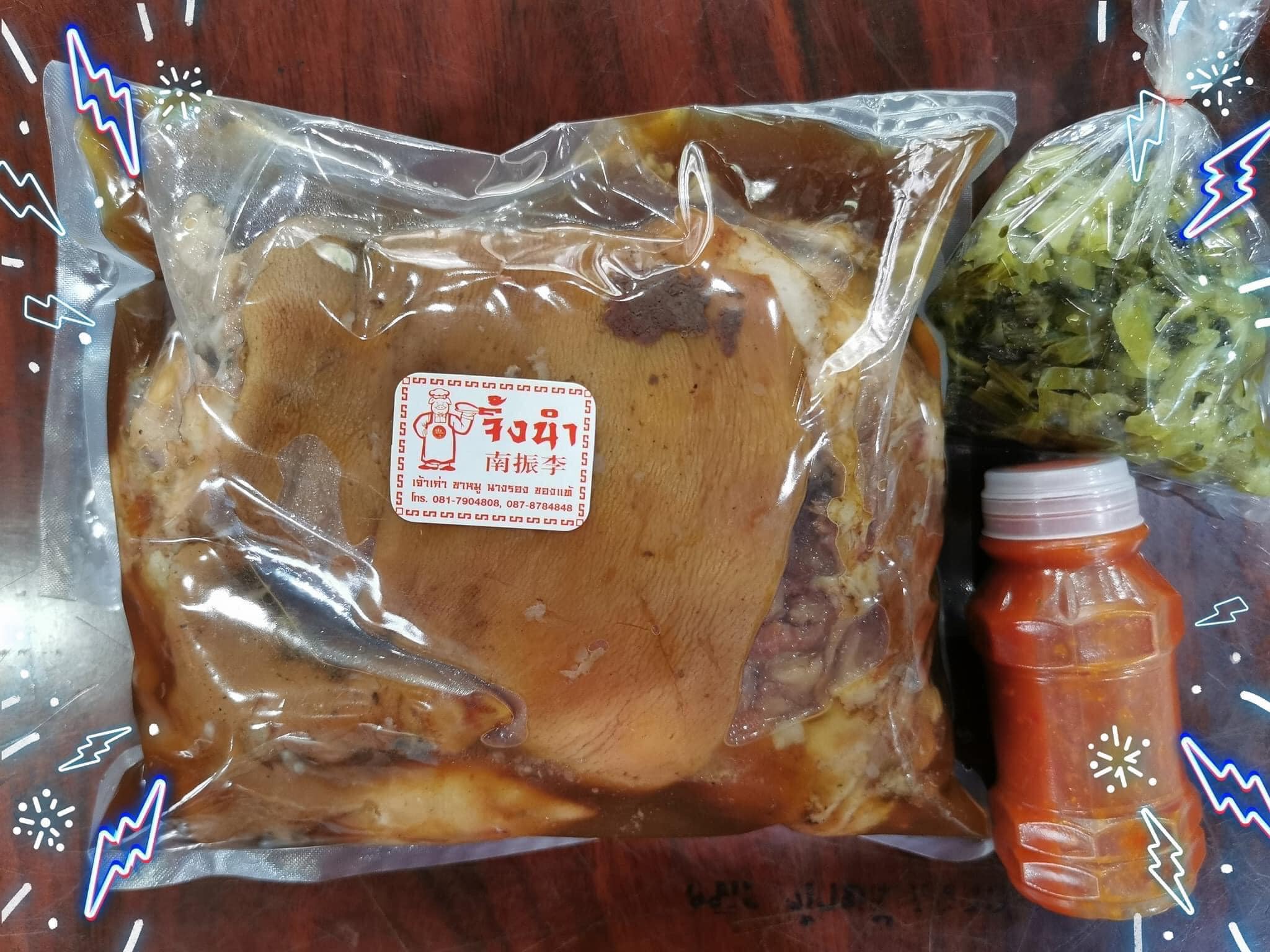 แคลิฟอร์เนียลาบก้อย &amp; เนื้อวัวสด, หลังวัง, เป็ดย่างคูเมือง, ร้านเป็ดย่างคูเมือง เปิดบริการตามปกติ ทุกวัน 08.00-18.00 น., สอบถามเพิ่มเติม โทร. 093-484-8687, จิ้งนำ ขาหมู, ไก่ย่างสีดา, มีไฮมีนา, ร้านอีสาน ประตูนำชัย, บุรีรัมย์เป็ดย่าง, ร้านอาหารตรี คาเฟ่ แอนด์ เรสเตอรองต์, สองพี่น้อง