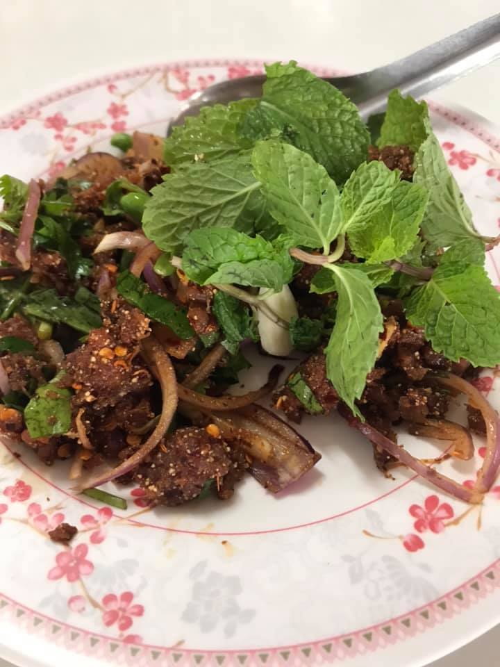 แคลิฟอร์เนียลาบก้อย &amp; เนื้อวัวสด, หลังวัง, เป็ดย่างคูเมือง, ร้านเป็ดย่างคูเมือง เปิดบริการตามปกติ ทุกวัน 08.00-18.00 น., สอบถามเพิ่มเติม โทร. 093-484-8687, จิ้งนำ ขาหมู, ไก่ย่างสีดา, มีไฮมีนา, ร้านอีสาน ประตูนำชัย, บุรีรัมย์เป็ดย่าง, ร้านอาหารตรี คาเฟ่ แอนด์ เรสเตอรองต์, สองพี่น้อง