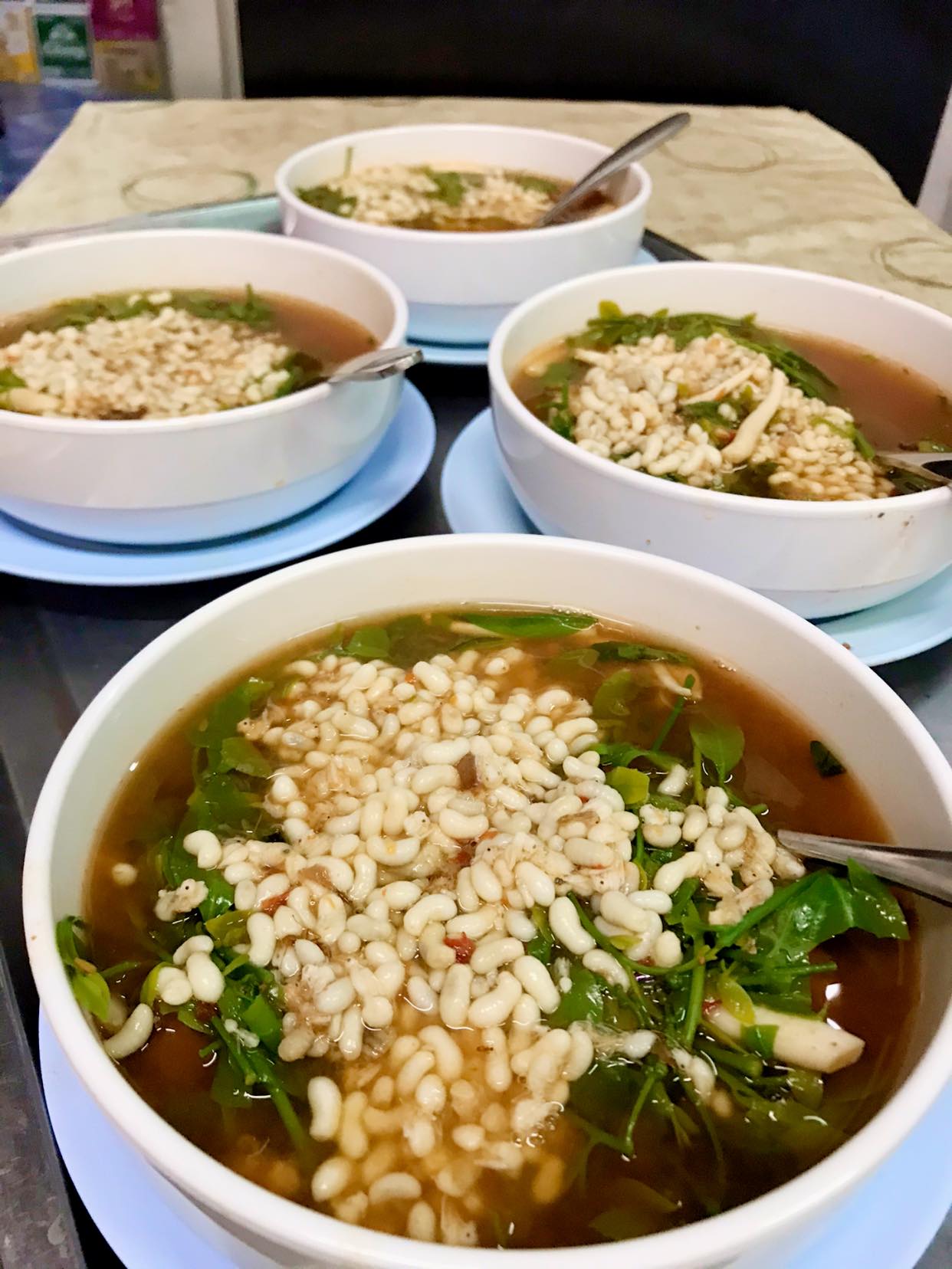 แคลิฟอร์เนียลาบก้อย &amp; เนื้อวัวสด, หลังวัง, เป็ดย่างคูเมือง, ร้านเป็ดย่างคูเมือง เปิดบริการตามปกติ ทุกวัน 08.00-18.00 น., สอบถามเพิ่มเติม โทร. 093-484-8687, จิ้งนำ ขาหมู, ไก่ย่างสีดา, มีไฮมีนา, ร้านอีสาน ประตูนำชัย, บุรีรัมย์เป็ดย่าง, ร้านอาหารตรี คาเฟ่ แอนด์ เรสเตอรองต์, สองพี่น้อง