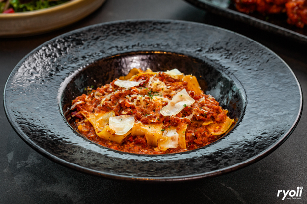 Level 50 by SEE FAH, Siam Yacht Club, Blue Sky, at Centara Grand, Mezzaluna Restaurant