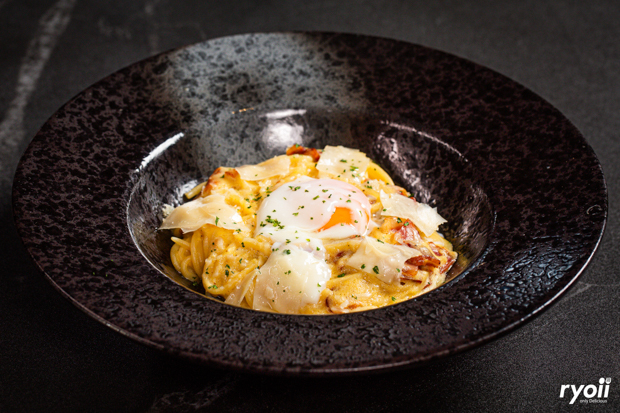 Level 50 by SEE FAH, Siam Yacht Club, Blue Sky, at Centara Grand, Mezzaluna Restaurant