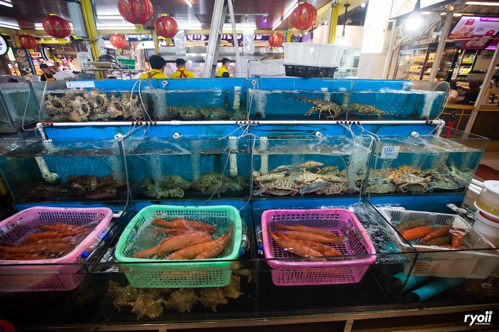 เฮงหอยทอดชาวเล, เอลวิสสุกี้, สมศักดิ์ปูอบ, ขนมไทยคุณจิ๋ม, The Cheese Baron, Plik Pork Grill, พริกกะเกลือ, Salmon Cat, ออเดอร์ ซีฟู้ด, ดาตะวัน ซีฟู้ด