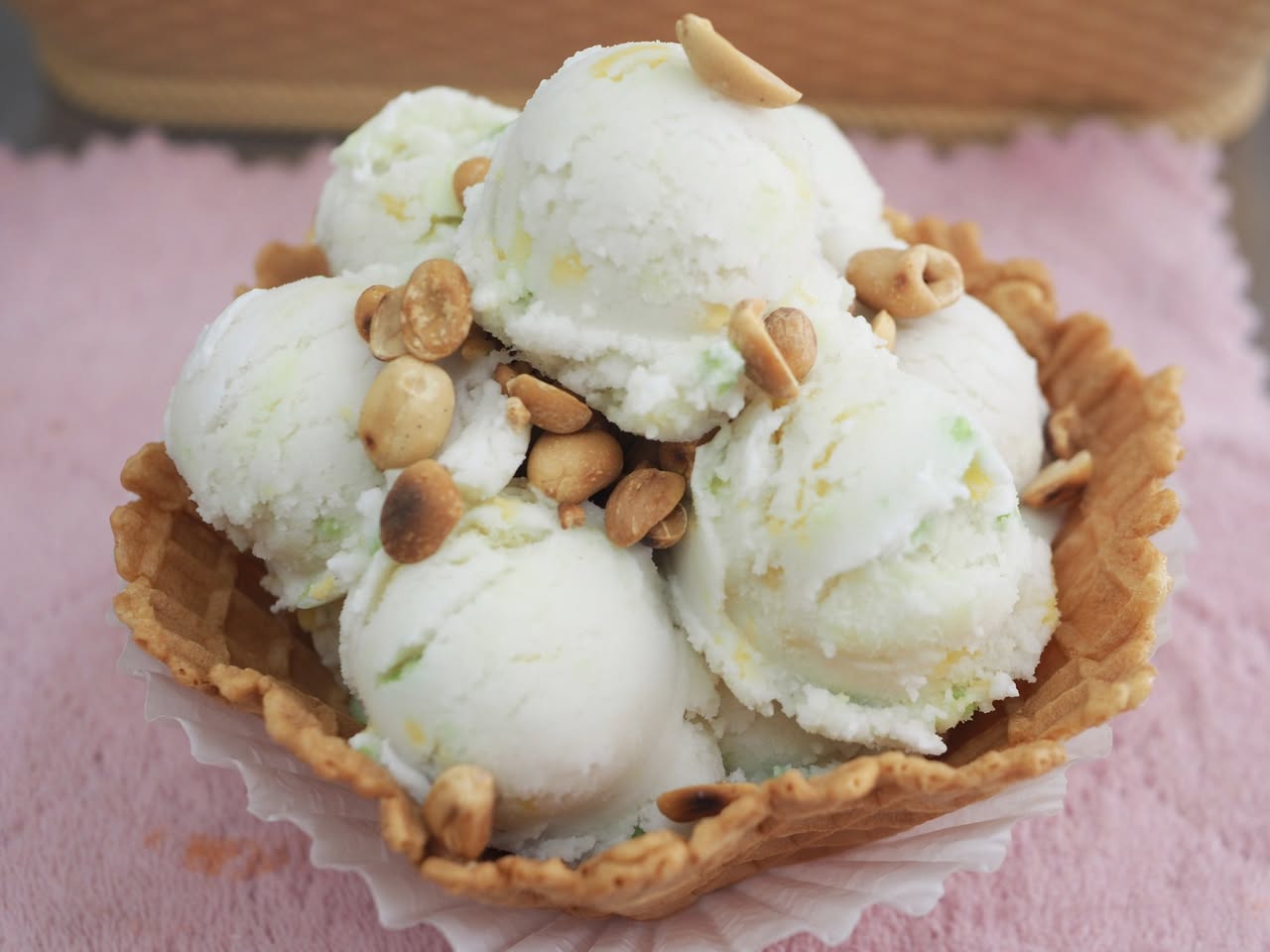 มหาชัยไอศกรีม, พัชชาไอศครีมกะทิ, หวานลิ้นไอติมทรงเครื่อง, M'scream, ฟู่ฟู่ ไอติมกะทิ, ไผ่ทองไอสครีม, ไอศกรีมทิพย์รส