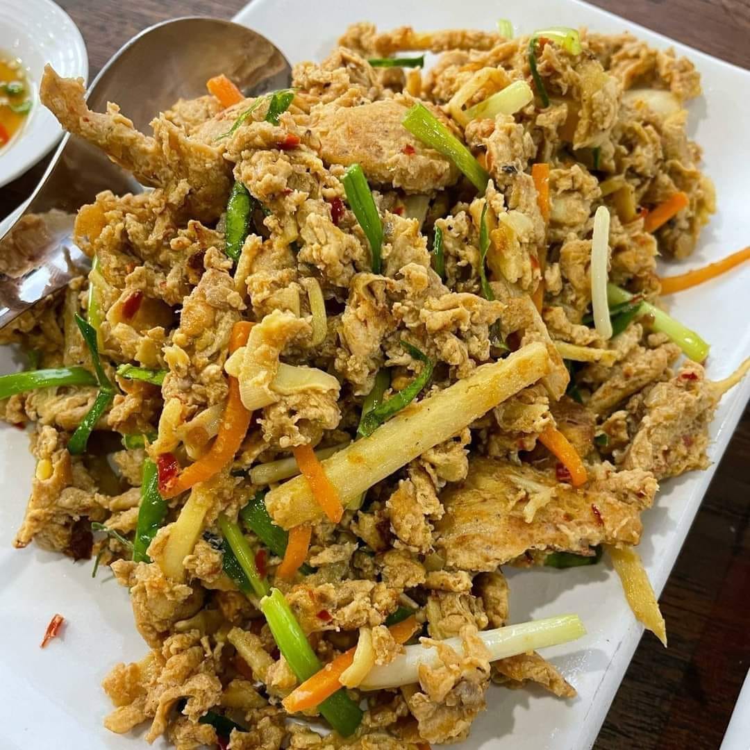ข้าวเปิ๊ปยายเครื่อง, กับข้าวกับปลา, สินวนา, เฟื่องฟ้า, บ้านครูอิ๋ว, สิบสองหน่วยตัด, ร้านอาหารลุงจ้อย สุโขทัย, ก๋วยเตี๋ยวสุโขทัย ไม้กลางกรุง, Pizza House, Phum Phor ภูมิพ่อ, รักชาติ พาเพลิน ศรีสำโรง, ณ โขทัย, กุ๊กเหมียน, ป้าอ้วนหมูจุ่ม 2