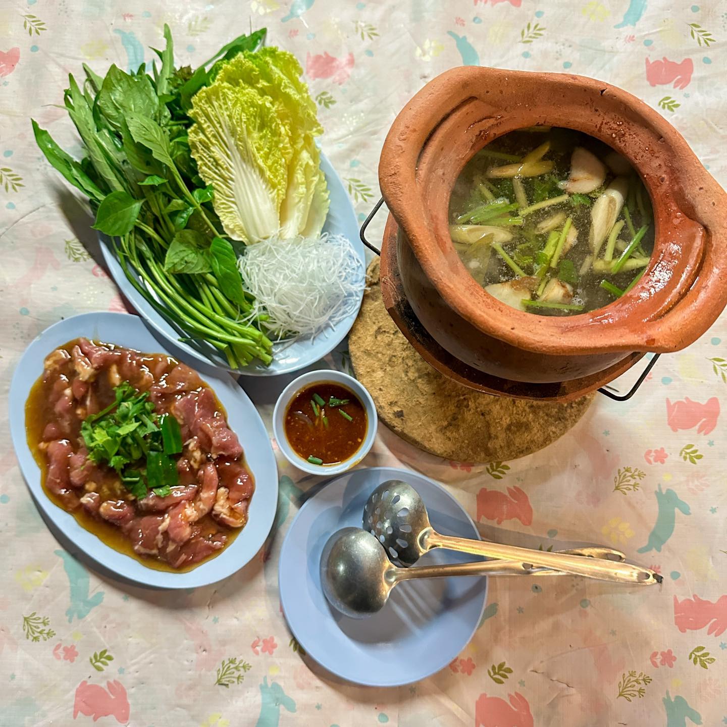 Nomimono Izakaya, กะทิบ้านอาหารไทยและขนม, ก๋วยเตี๋ยวเรือนแพ, Sasi Bangkok, Blooming Cafe, 128 Craft &amp; Soul, อิ่มใจ เสือร้อง, Cafe Casta, ต๋องริมทาง, Wife's Restaurant, บ้านสวนองุ่น, เฮือนลำพูน, COAL Bistro, SUNKISS.bangkok, ร้านดวงเดือนจิ้มจุ่มอาหารอีสาน, ก๋วยเตี๋ยวไม่มีชื่อ ตลิ่งชัน