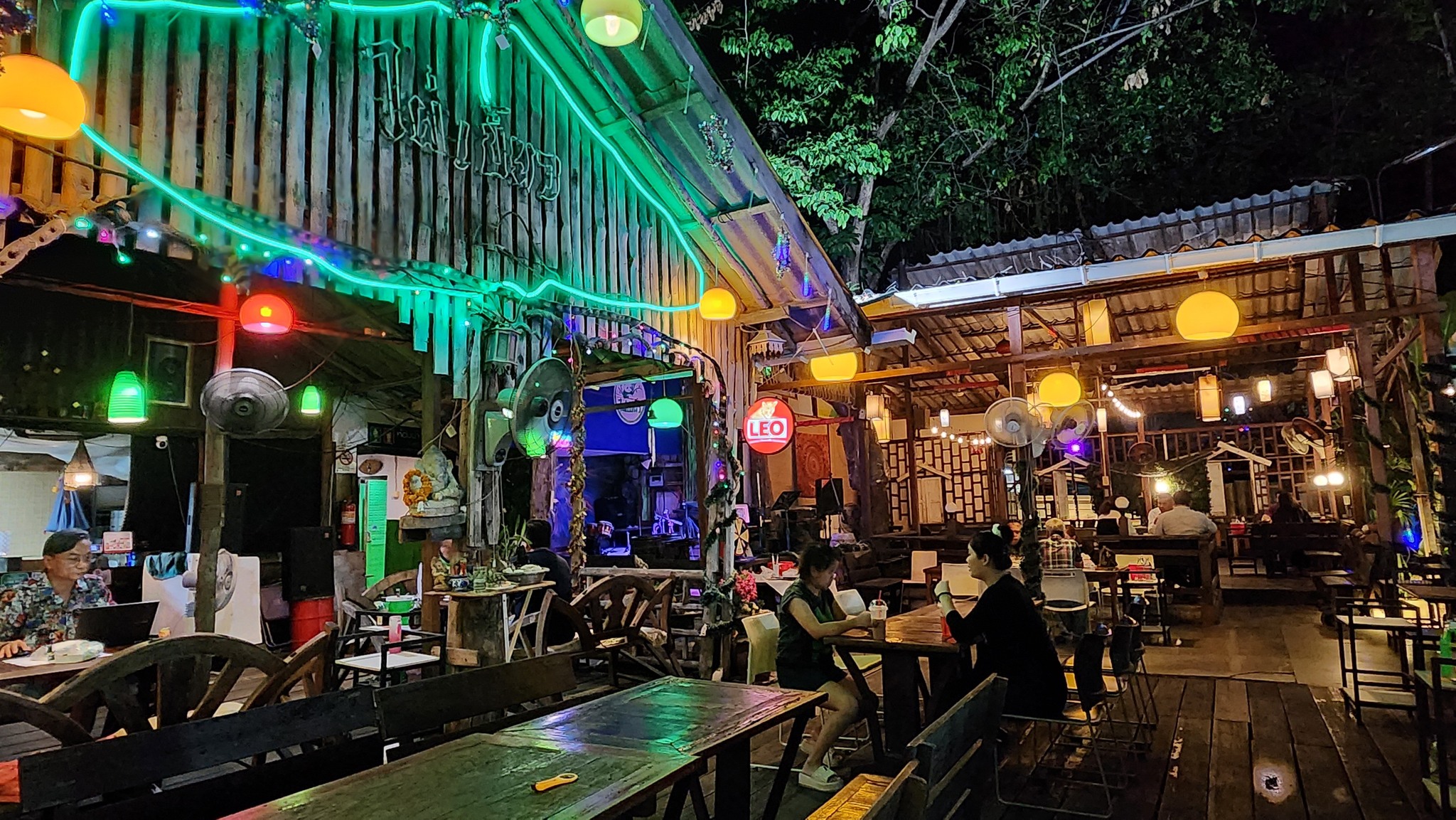 9 Salads ร้านอาหารนายน์สลัด, Kojiro Japanese Cuisine, ตามใจปรารถนา - As You Wish, Mychef Box, Suzuran sushi, บ้านสวย ในสวน, ครัวไผ่เขียว, สวนอาหารริมน้ำอนุสรา เลควิว 18, จุ่มดาดโพนยางคำ, สาขารามอินทรา 40, Blacksugar CAFE BKK, ร้าน นาย ต.เนื้อตุ๋น-วัชรพล, @19Food&amp;Farm, ซินจ่าวอาหารเวียดนาม, Chocolate Ville, Sushi Ken Ken, ครัว แสงดาวเสือ, บึงนวมินทร์, Stitch &amp; Hammer Cafe, Hiro Keki Thailand