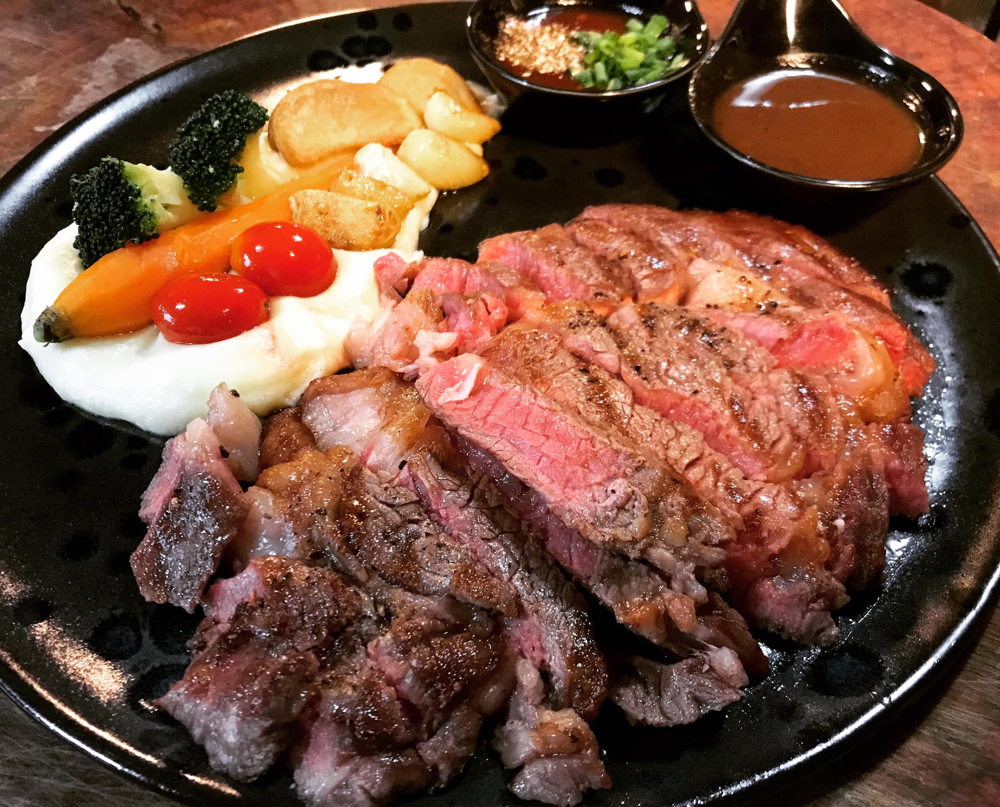 เชฟเต่า สเต๊กเฮ้า, SUNKISS.bangkok, บ้านบางกอก - พุทธมณฑลสาย 1, Once Steakhouse พุทธมณฑลสาย1 , ส้มตำคุณแดงไก่ย่างนมสด, Nine Cafe, Wabi Sabi Japanese Cuisine, ครัววงเดือน, ตู้ กับ ข้าว - ร้านอาหารไทยโมเดิร์น พุทธมณฑลสาย1, ครัวอีสานแซ่บเว่อร์ พุทธมณฑลสาย1