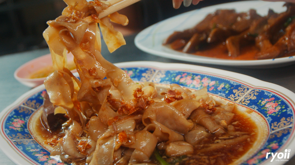 Sookdal Bangkok, ลูกชิ้นปลาบรรทัดทอง, โจ๊กสามย่าน, สาขาบรรทัดทอง, ตั้งซุ่ยเฮงโภชนา, ส้มส้ม ซีฟู้ด, Lust Ramen Thailand, สาขา Stadium One, เจ๊เกียง, TOOKPAK ถูกปาก, มนต์ นมสด | Mont Nomsod, แหลกไม่แหลก, หมูสะเต๊ะ ซีอิ๊วดำ มิ้งโภชนา, ยำเจ้ศรี, อั่งเป่าหม่าล่าชาบู