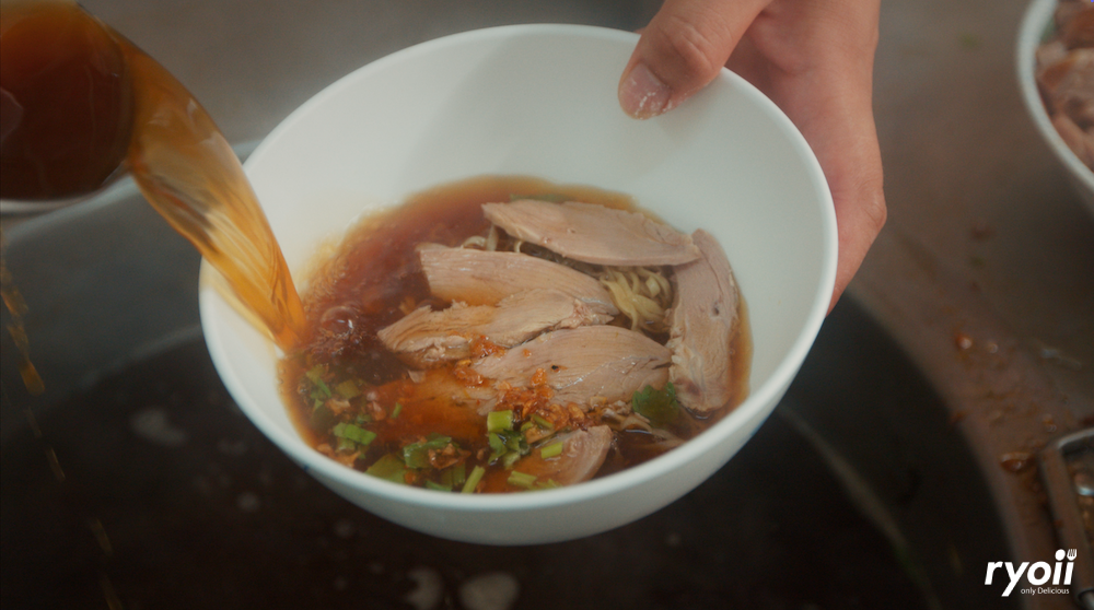 Sookdal Bangkok, ลูกชิ้นปลาบรรทัดทอง, โจ๊กสามย่าน, สาขาบรรทัดทอง, ตั้งซุ่ยเฮงโภชนา, ส้มส้ม ซีฟู้ด, Lust Ramen Thailand, สาขา Stadium One, เจ๊เกียง, TOOKPAK ถูกปาก, มนต์ นมสด | Mont Nomsod, แหลกไม่แหลก, หมูสะเต๊ะ ซีอิ๊วดำ มิ้งโภชนา, ยำเจ้ศรี, อั่งเป่าหม่าล่าชาบู