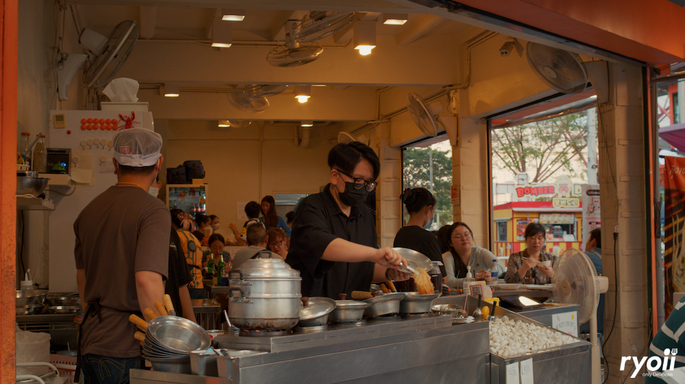 Sookdal Bangkok, ลูกชิ้นปลาบรรทัดทอง, โจ๊กสามย่าน, สาขาบรรทัดทอง, ตั้งซุ่ยเฮงโภชนา, ส้มส้ม ซีฟู้ด, Lust Ramen Thailand, สาขา Stadium One, เจ๊เกียง, TOOKPAK ถูกปาก, มนต์ นมสด | Mont Nomsod, แหลกไม่แหลก, หมูสะเต๊ะ ซีอิ๊วดำ มิ้งโภชนา, ยำเจ้ศรี, อั่งเป่าหม่าล่าชาบู