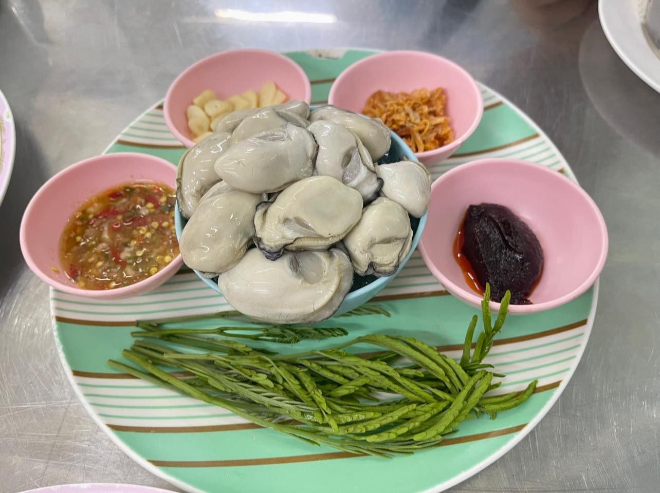 Sookdal Bangkok, ลูกชิ้นปลาบรรทัดทอง, โจ๊กสามย่าน, สาขาบรรทัดทอง, ตั้งซุ่ยเฮงโภชนา, ส้มส้ม ซีฟู้ด, Lust Ramen Thailand, สาขา Stadium One, เจ๊เกียง, TOOKPAK ถูกปาก, มนต์ นมสด | Mont Nomsod, แหลกไม่แหลก, หมูสะเต๊ะ ซีอิ๊วดำ มิ้งโภชนา, ยำเจ้ศรี, อั่งเป่าหม่าล่าชาบู