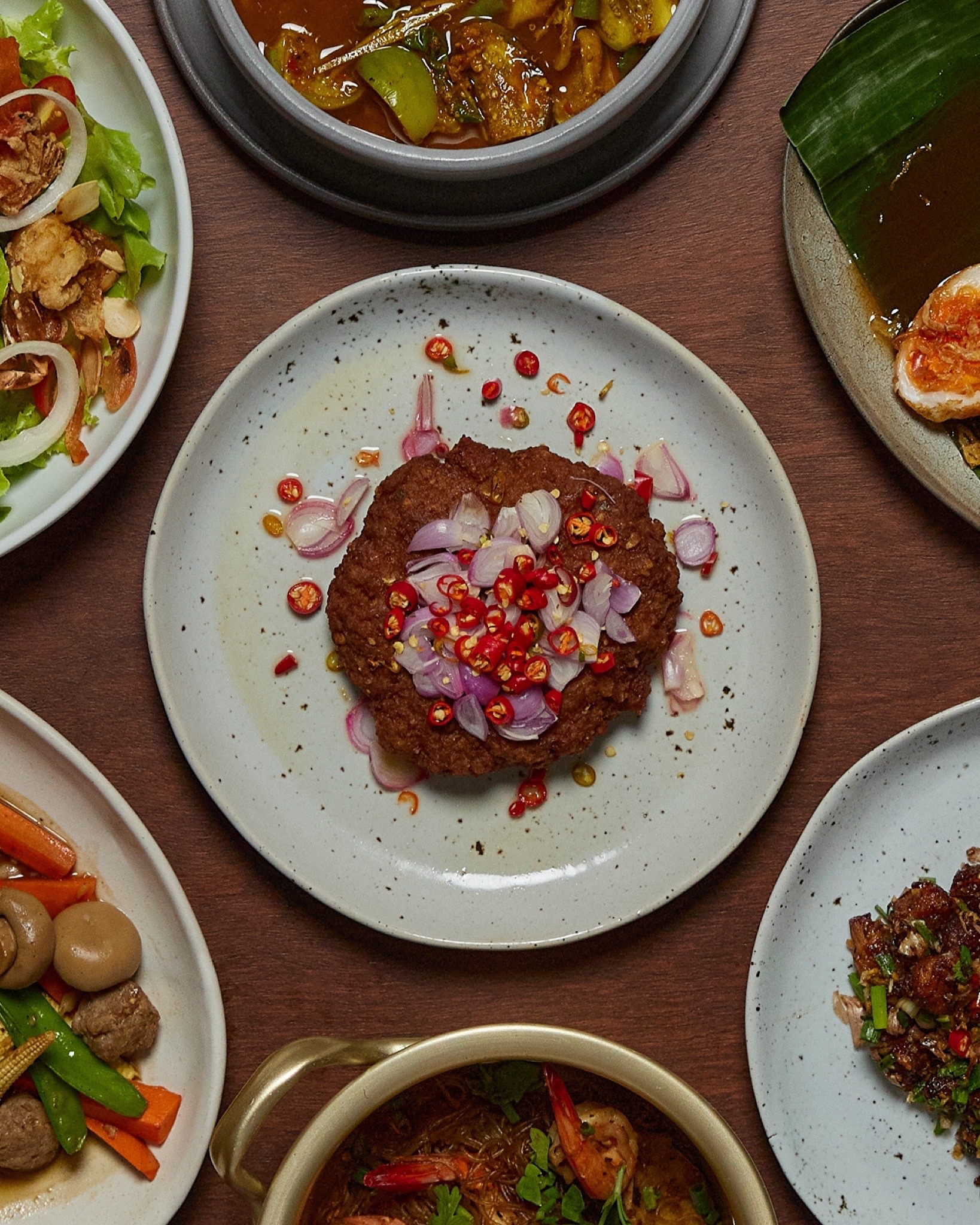 Sookdal Bangkok, ลูกชิ้นปลาบรรทัดทอง, โจ๊กสามย่าน, สาขาบรรทัดทอง, ตั้งซุ่ยเฮงโภชนา, ส้มส้ม ซีฟู้ด, Lust Ramen Thailand, สาขา Stadium One, เจ๊เกียง, TOOKPAK ถูกปาก, มนต์ นมสด | Mont Nomsod, แหลกไม่แหลก, หมูสะเต๊ะ ซีอิ๊วดำ มิ้งโภชนา, ยำเจ้ศรี, อั่งเป่าหม่าล่าชาบู