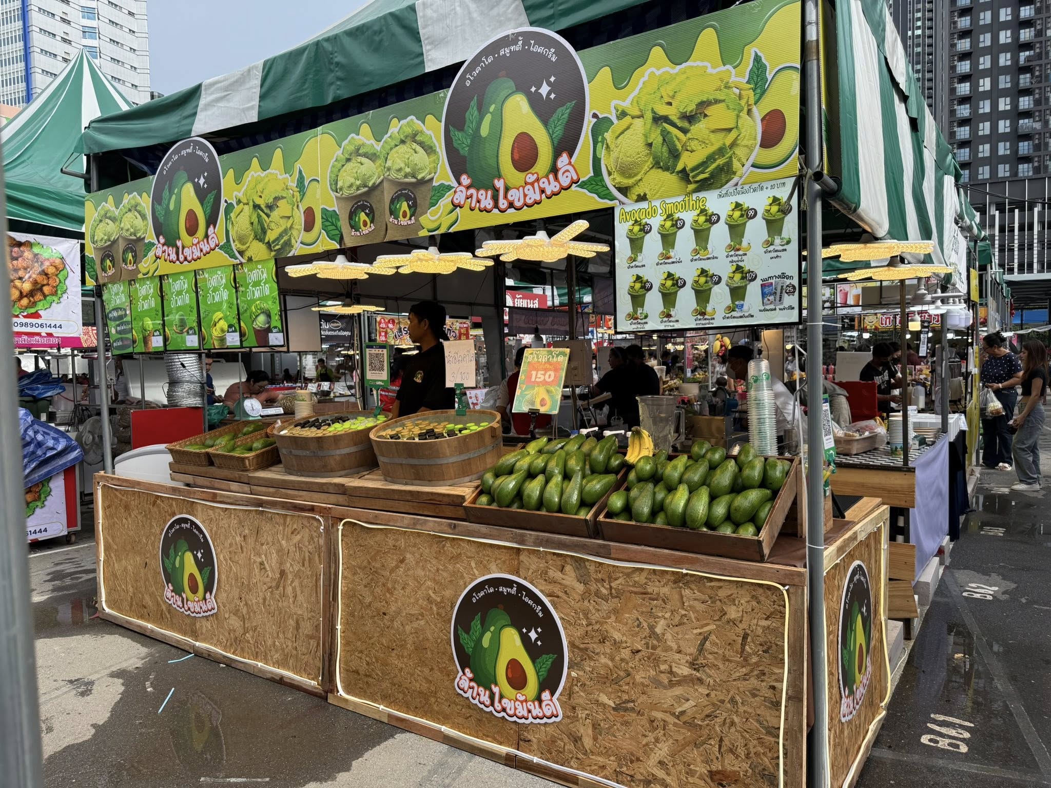 หมึกย่างแดนมังกรเยาวราช, คุณโต๊สปูนา สกุลดี ซ.5 หนองจอก กทม., ธนาชาใต้ เลียบด่วนแดนเนรมิต, กินหมึก หนวดหมึกทอด, ล้านไขมันดี อโวคาโด, ร้านตำแซ่บผัวเผลอ, ร้านตำแซ่บผัวเผลอ เปิดบริการทุกวัน เวลา 16.00-00.00 น. สอบถามเพิ่มเติม โทร. 098 563 6018, lind_juice